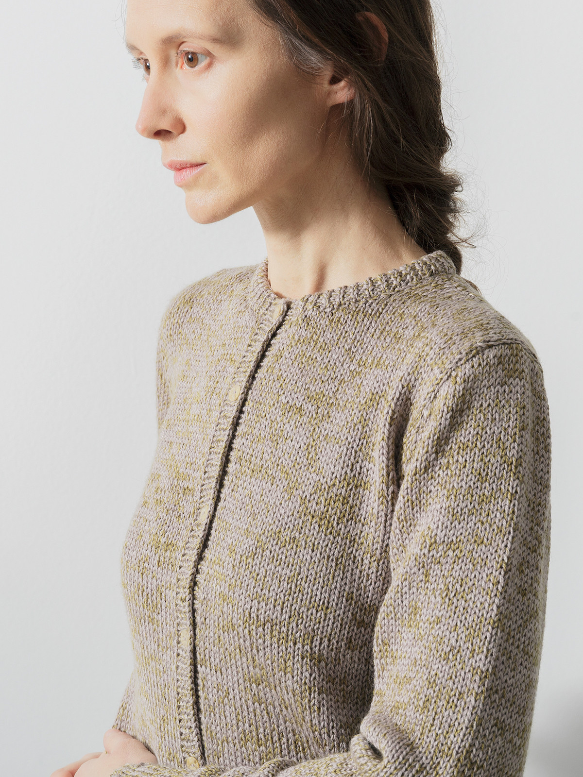 Crew-neck cardigan Image