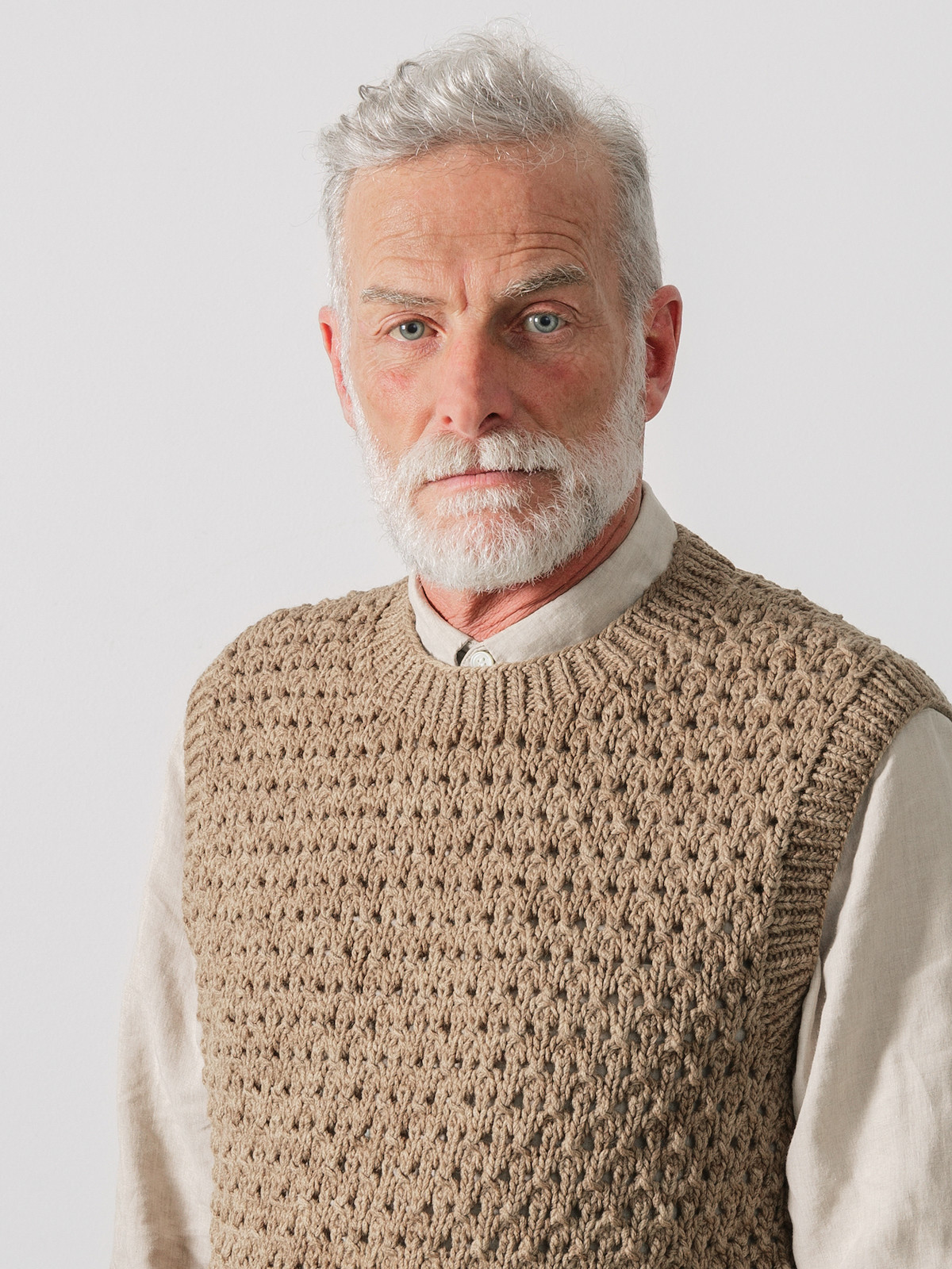 Open-knit vest