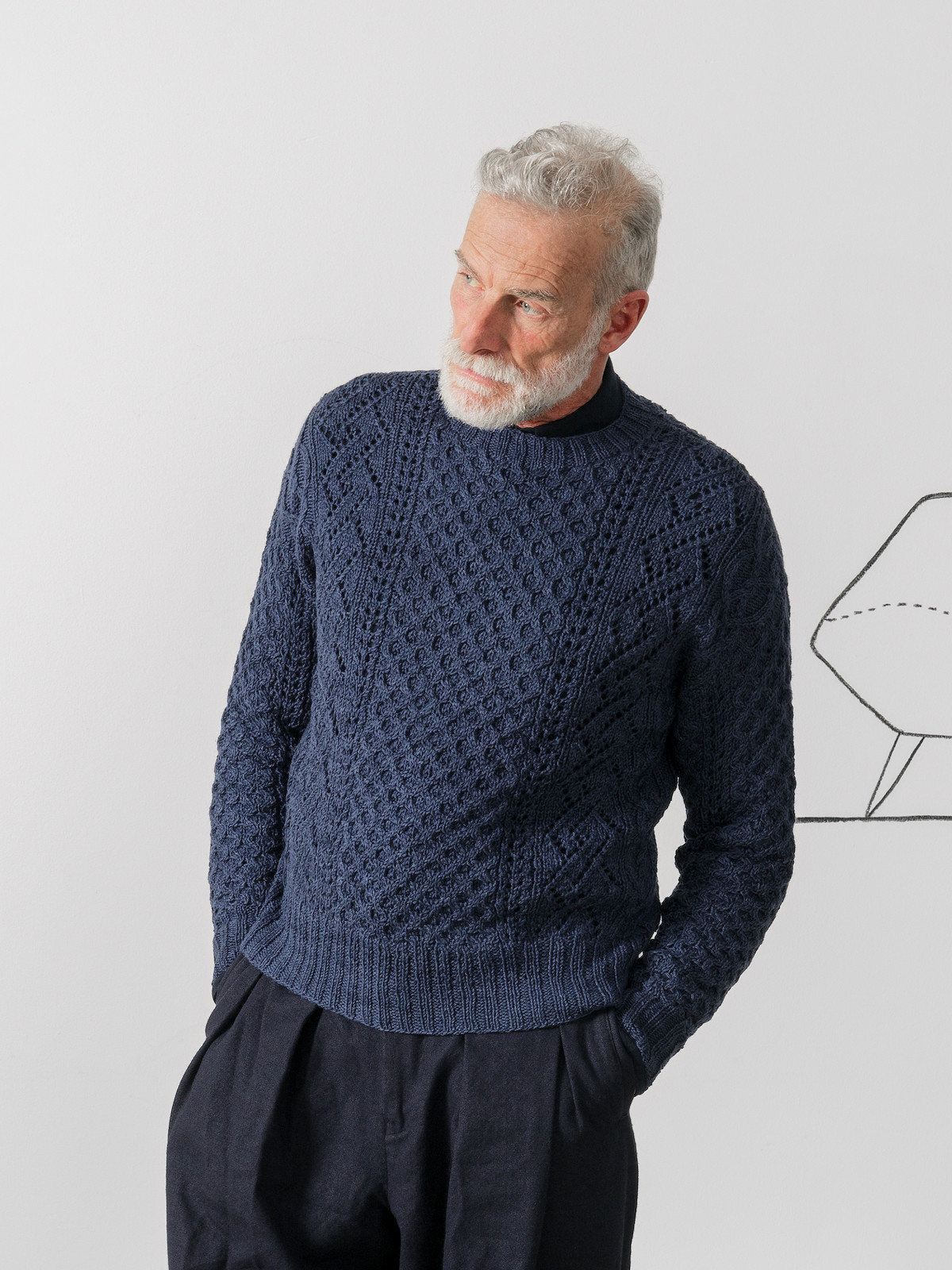 Crew-neck patterns sweater Image