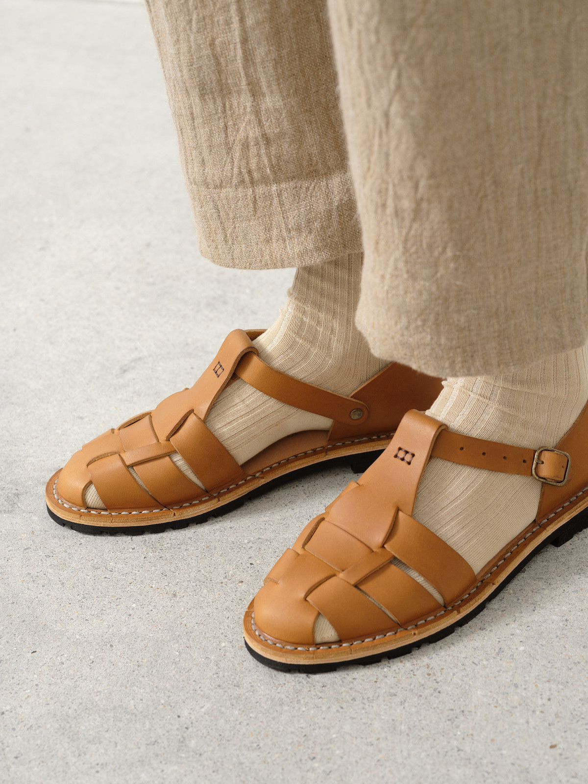 Artisanal sandals (by Steve Mono) | KNITBRARY