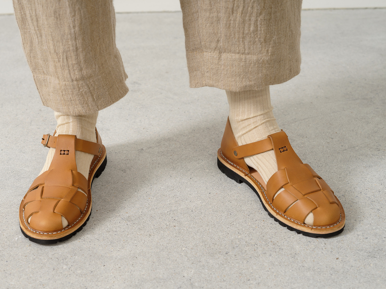 Artisanal sandals (by Steve Mono) | KNITBRARY