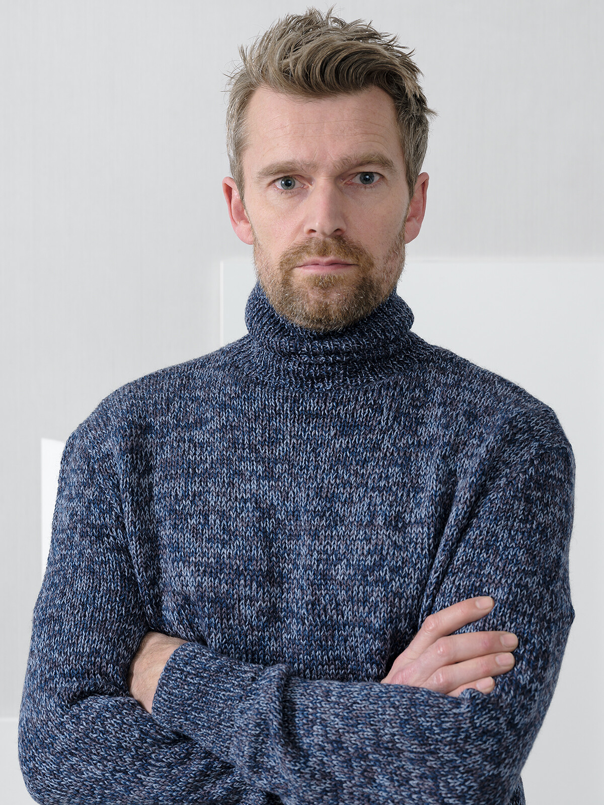 High-neck sweater Image