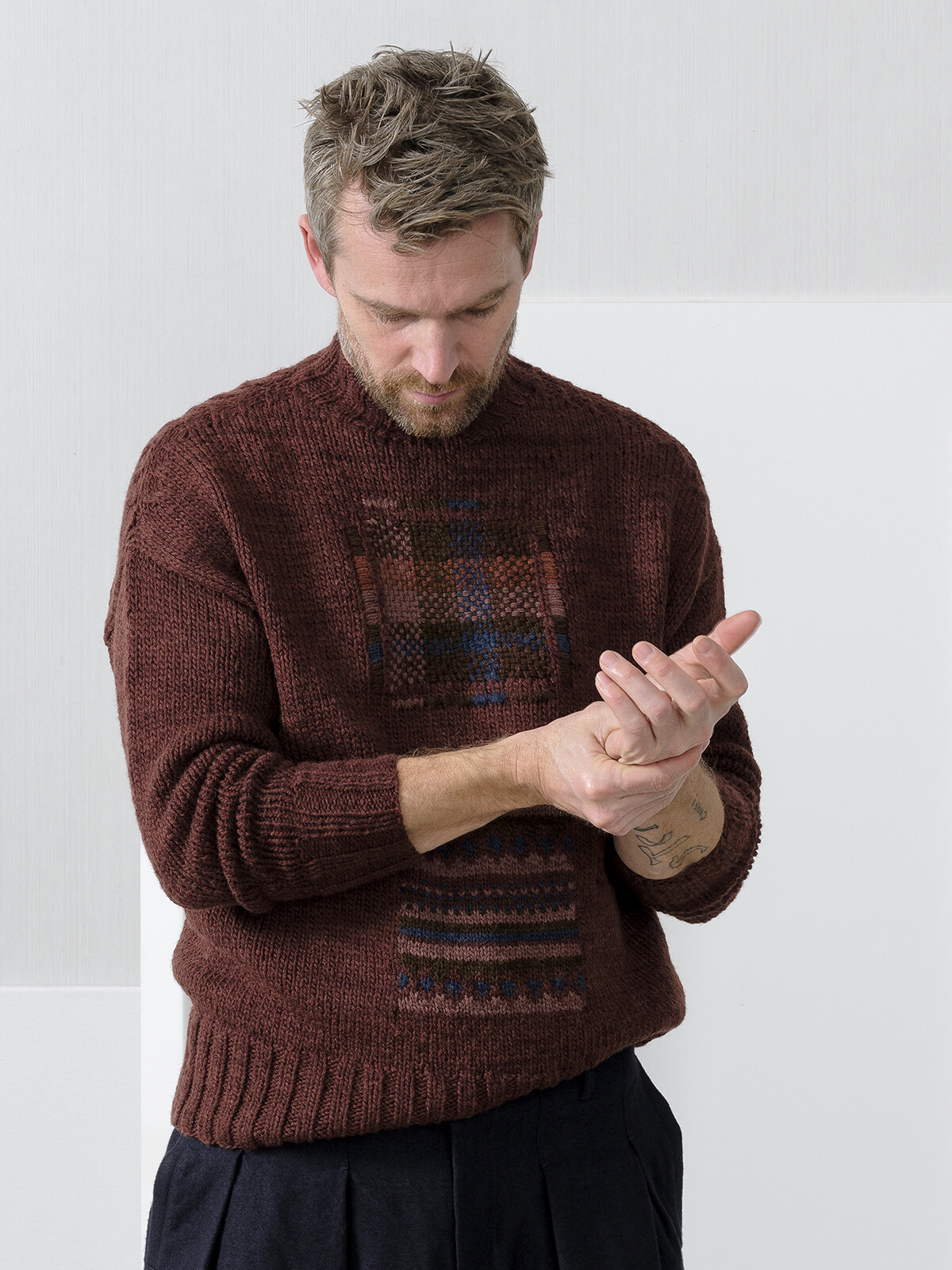 Mending sweater Image Mending sweater Image