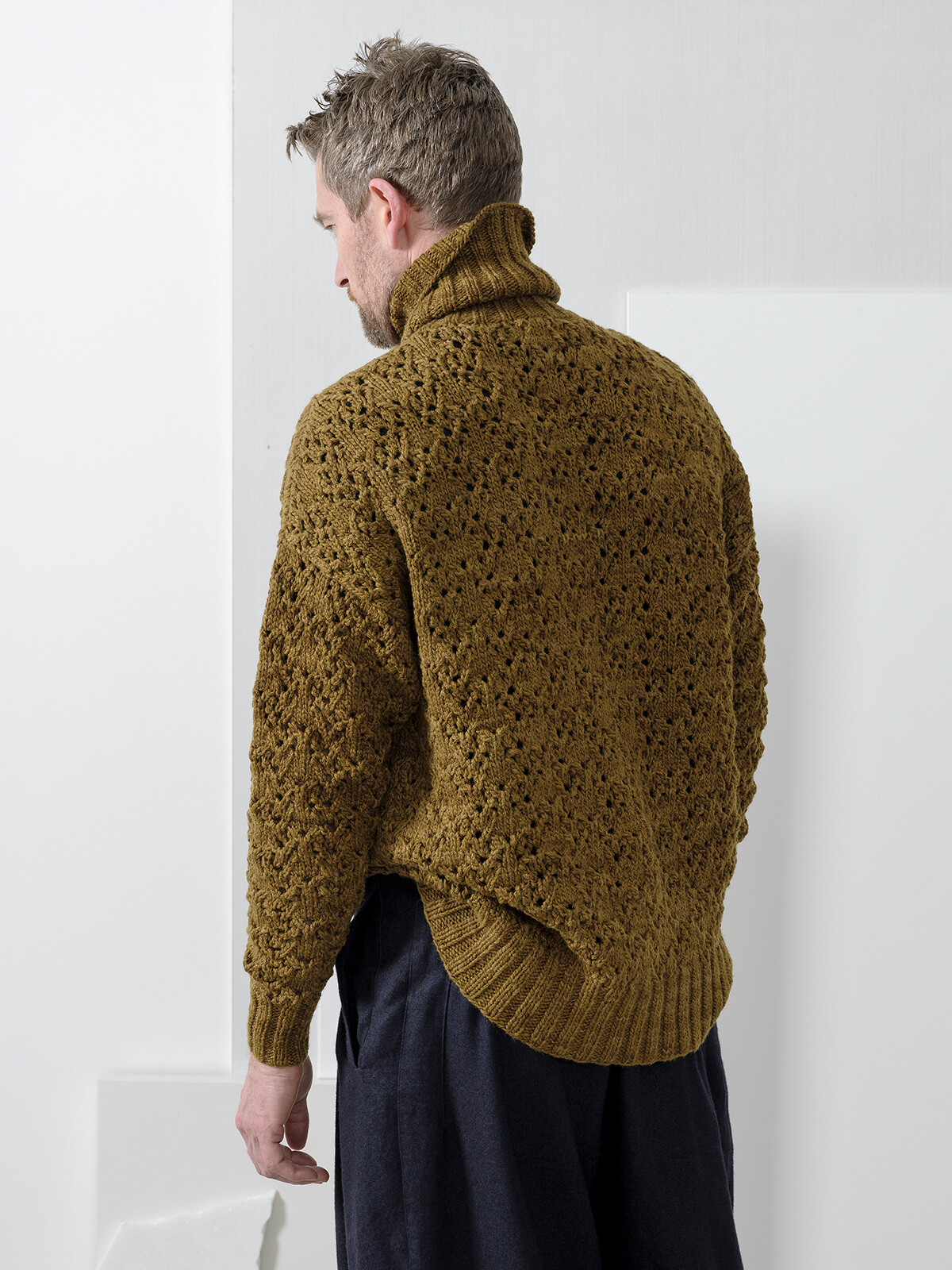 High-neck lacy sweater Image High-neck lacy sweater Image