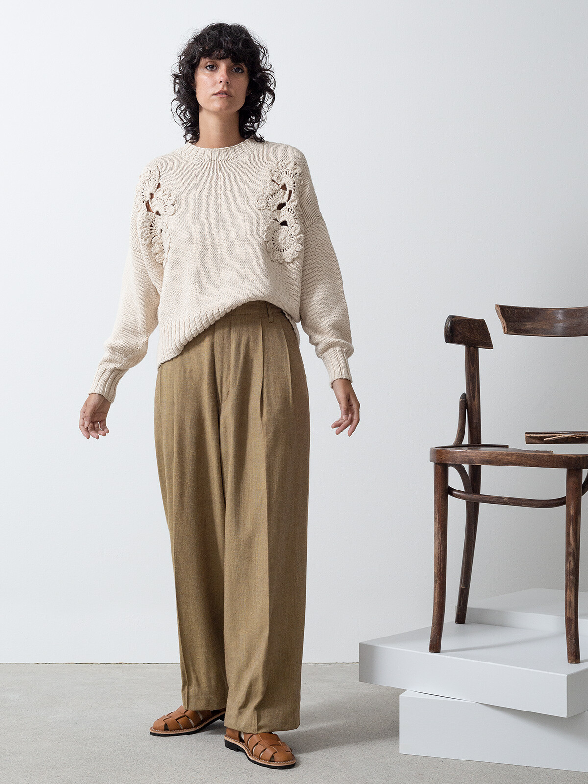 Mending crochet sweater Image Mending crochet sweater Image
