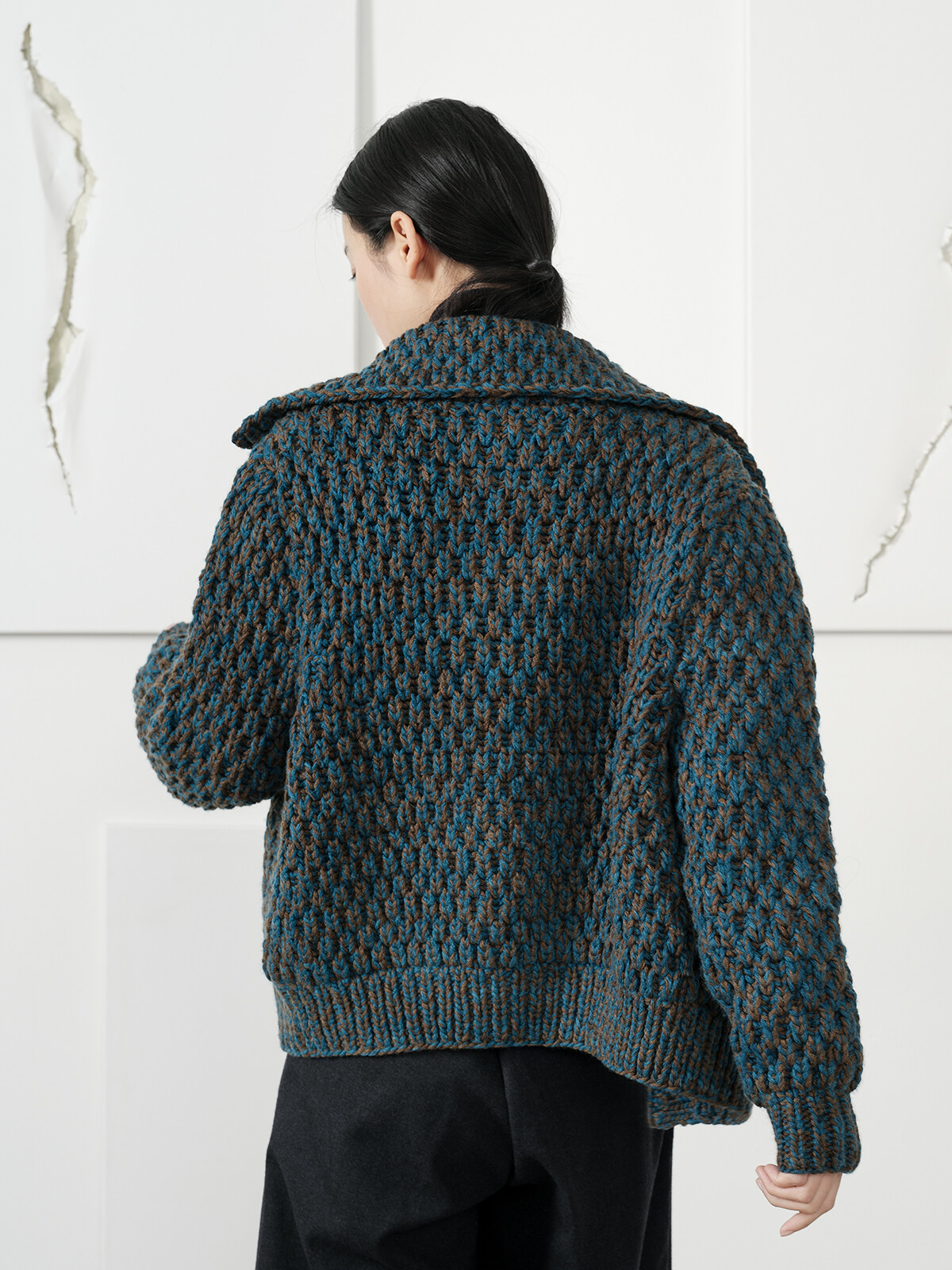 Collar bomber cardigan Image