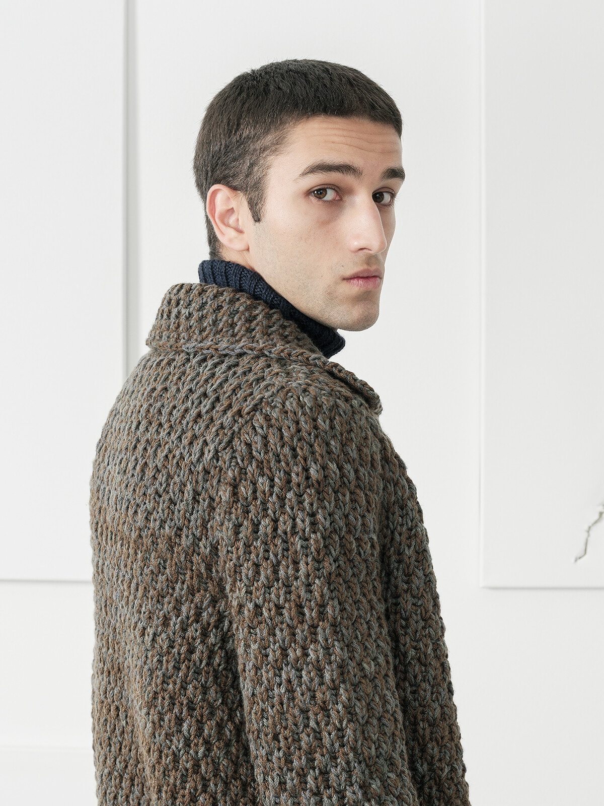 Collar fisherman cardigan Image