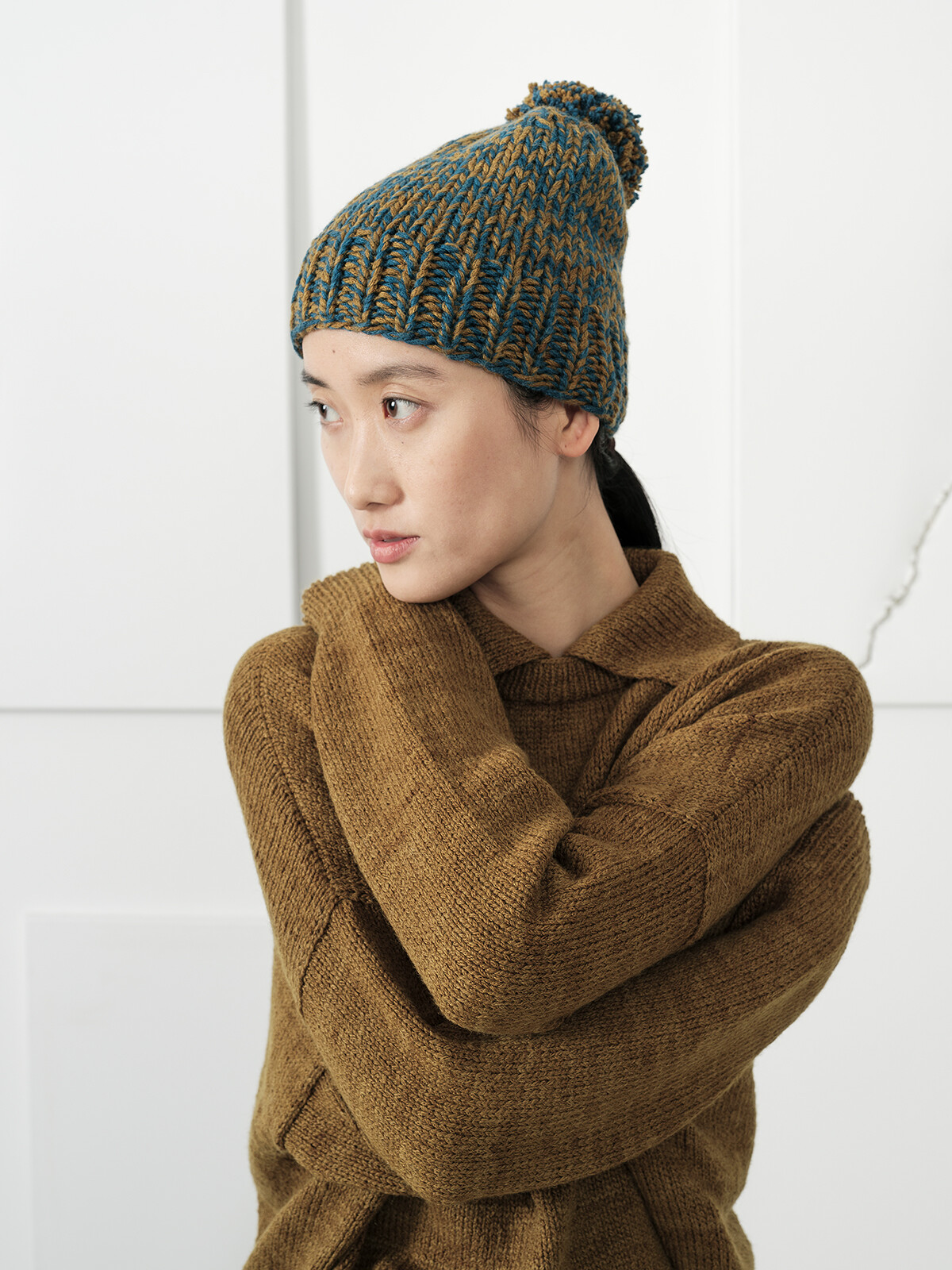 Pompom beanie Image