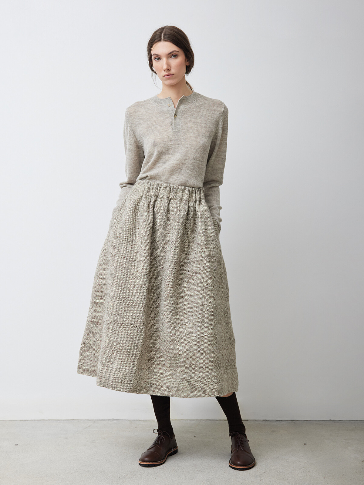 Pure wool skirt Image