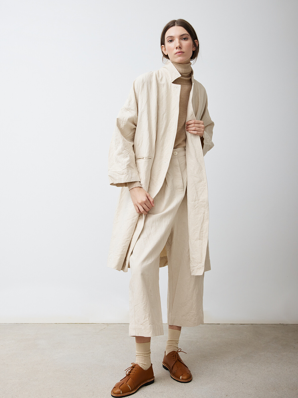 Undyed canvas car coat Image