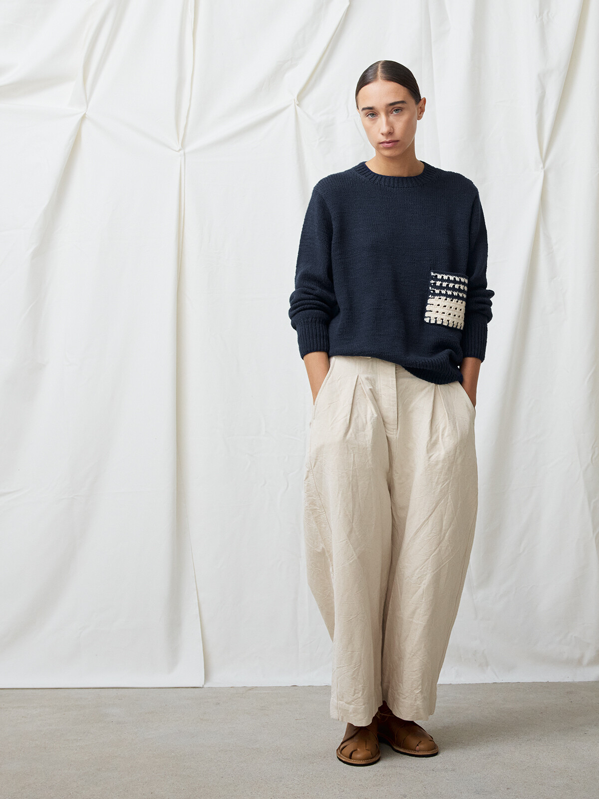 Pocket crochet sweater Image Pocket crochet sweater Image