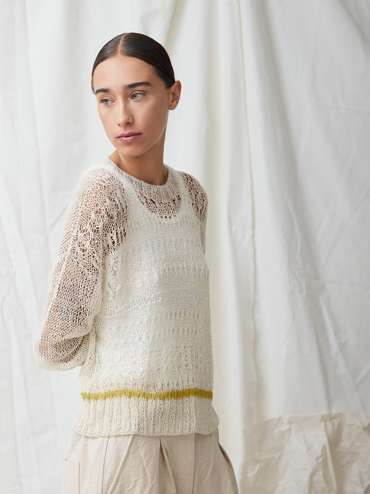 A-line lacy sweater Image A-line lacy sweater Image