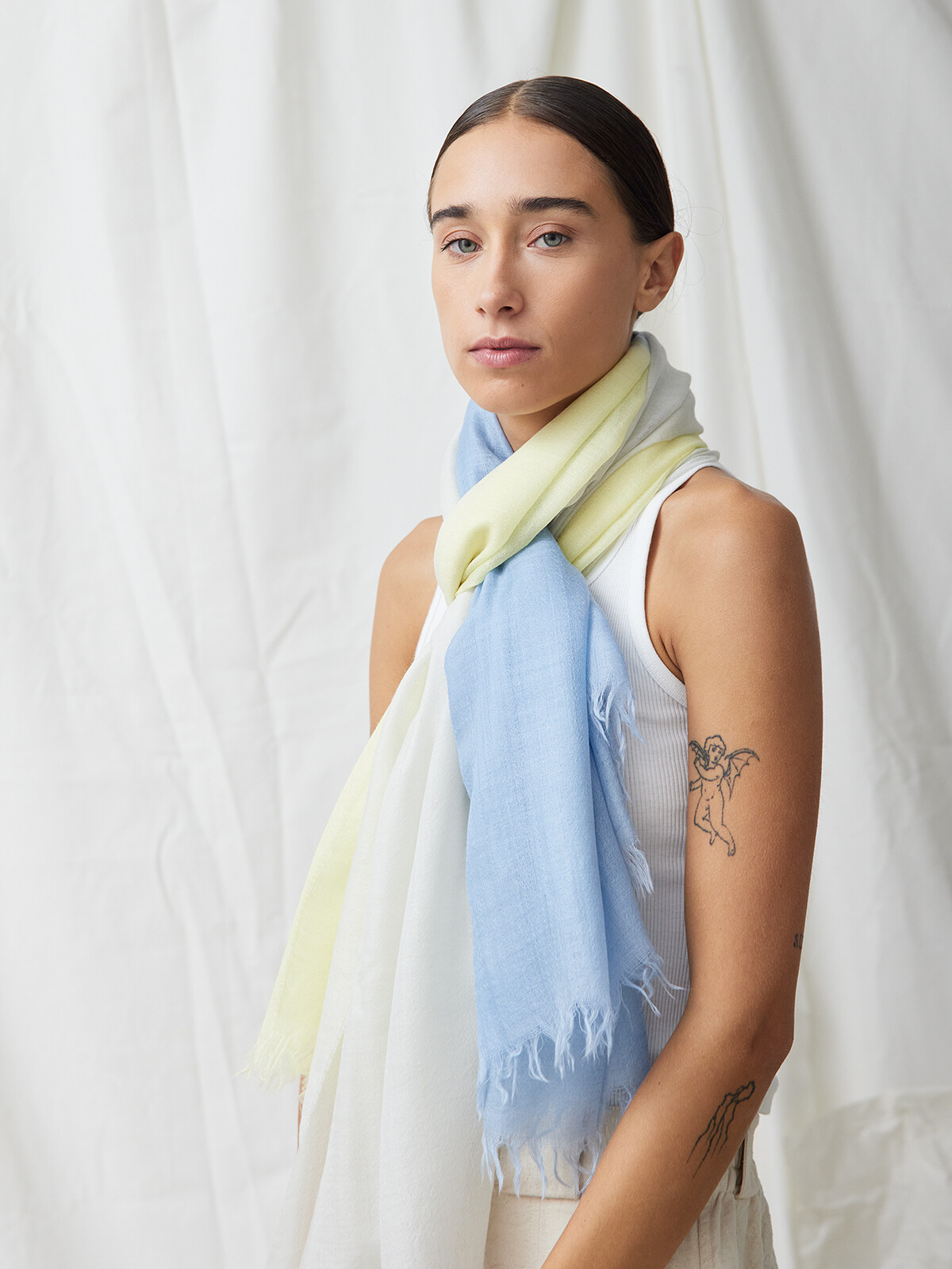 Handpainted scarf Image