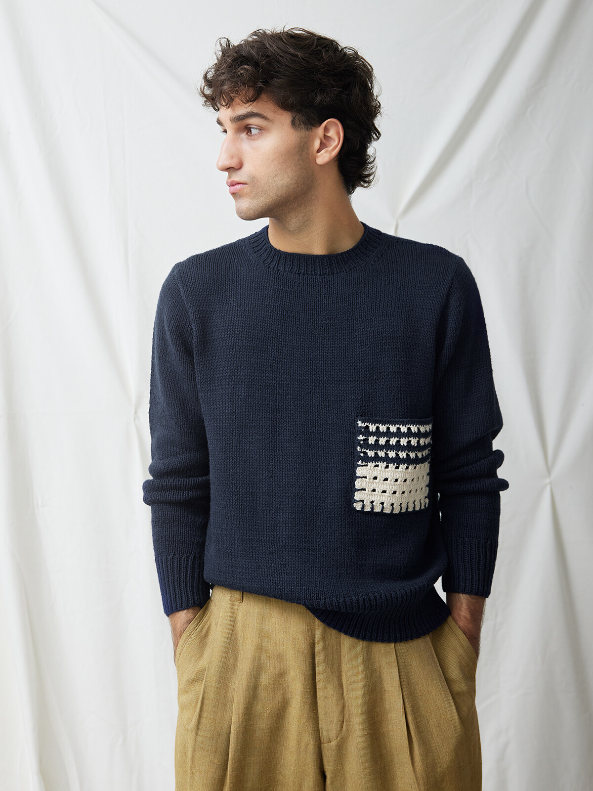 Pocket crochet sweater Image Pocket crochet sweater Image