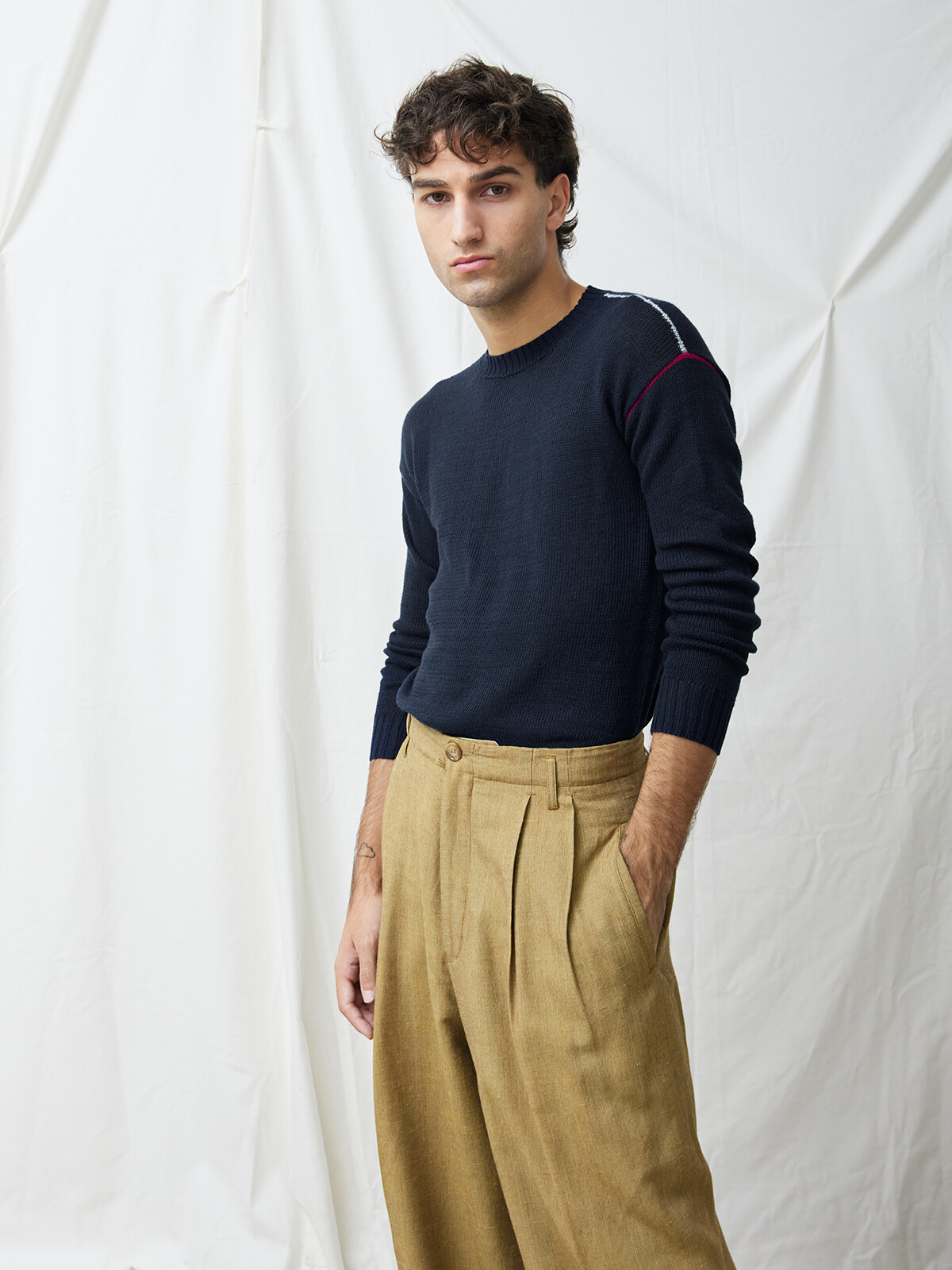 Accents sweater Image Accents sweater Image