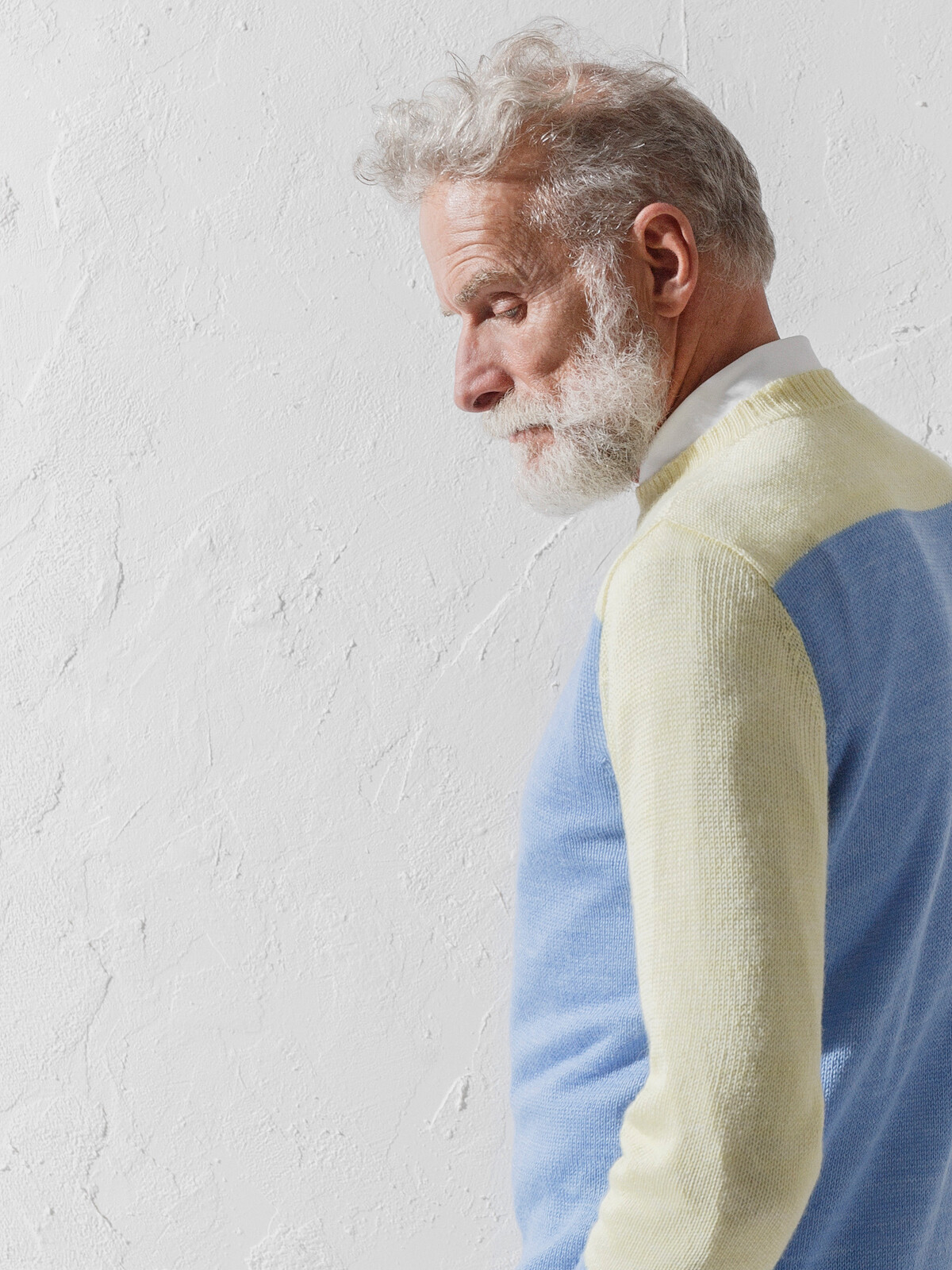 Color block sweater Image