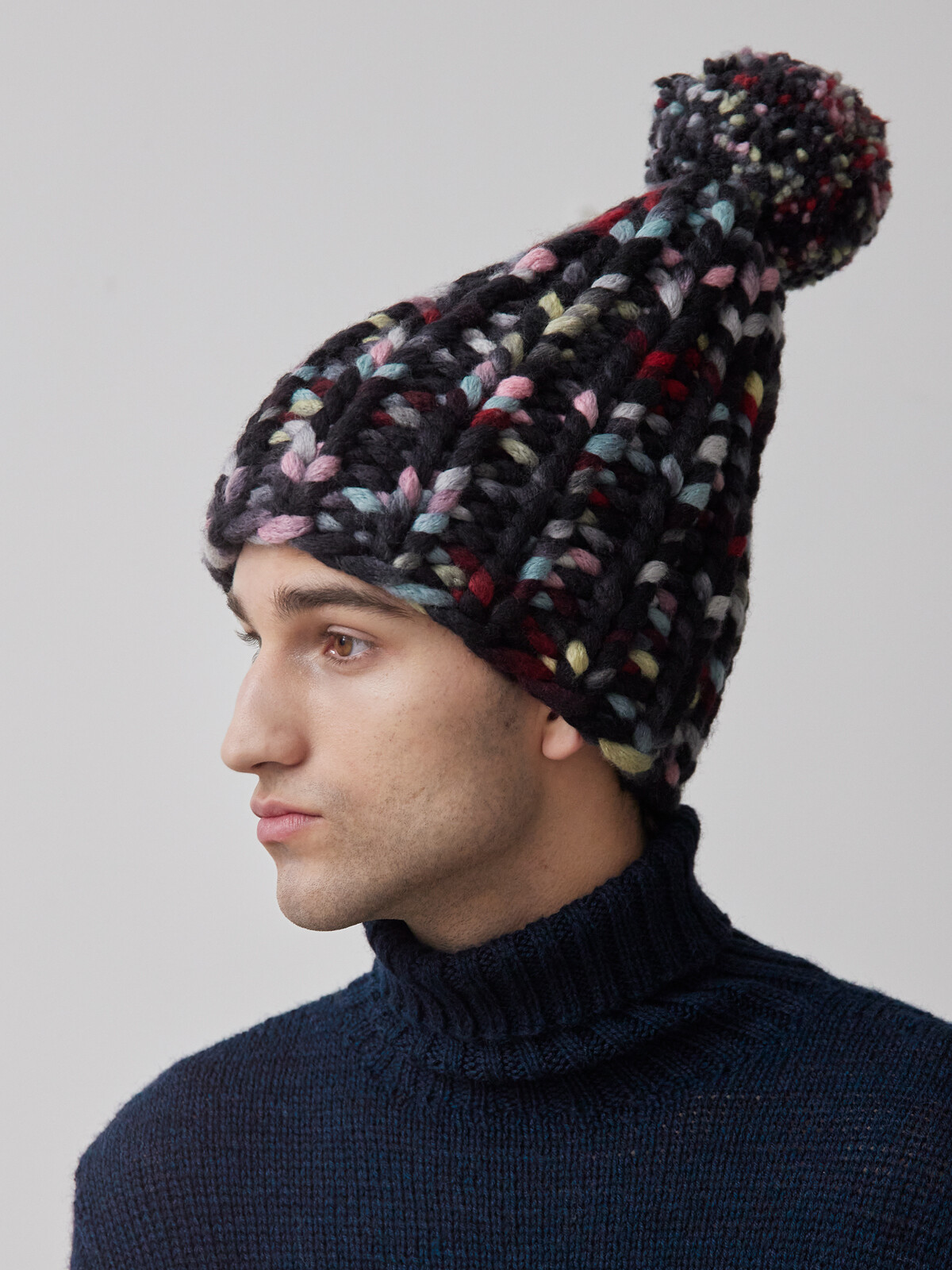 Narrative chunky beanie Image