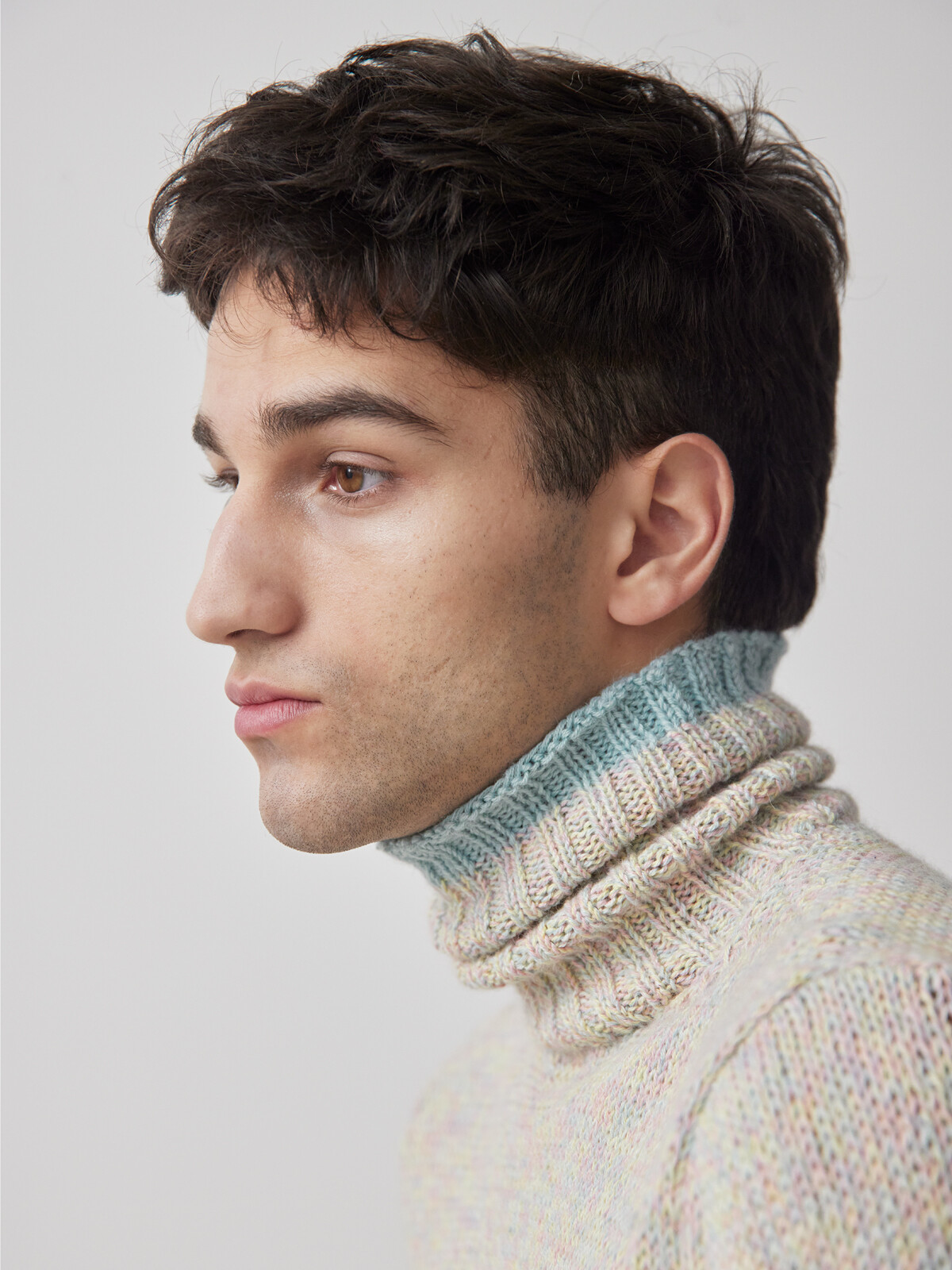 Roll-neck sweater Image