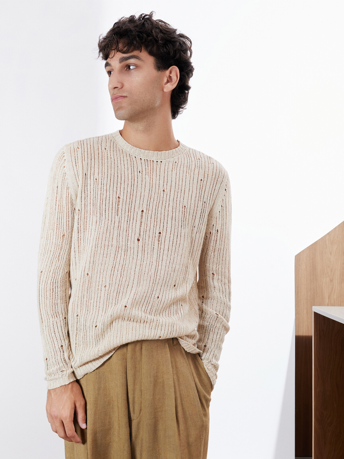 Ribbed loose knit sweater Image
