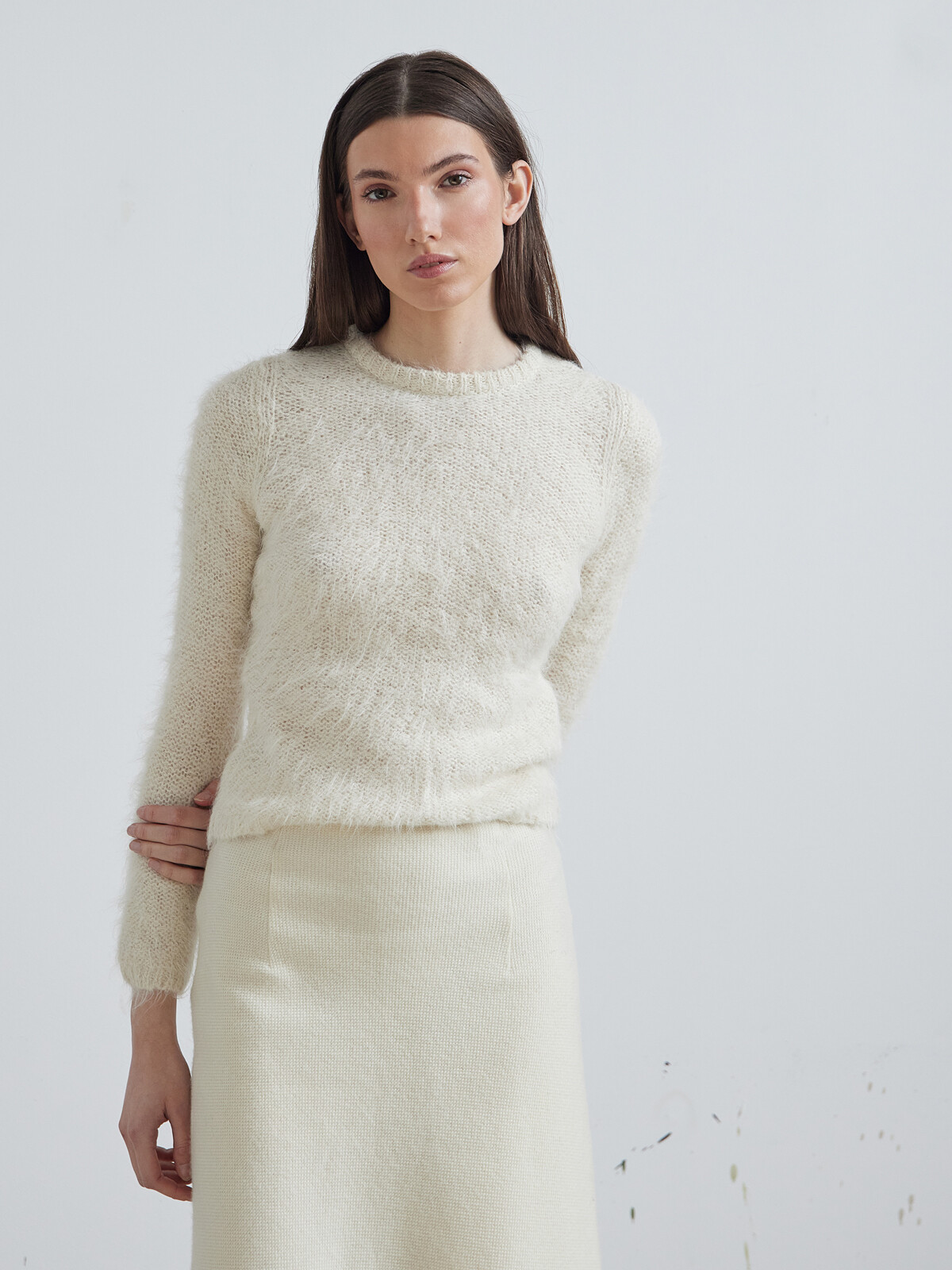 Suri sweater Image