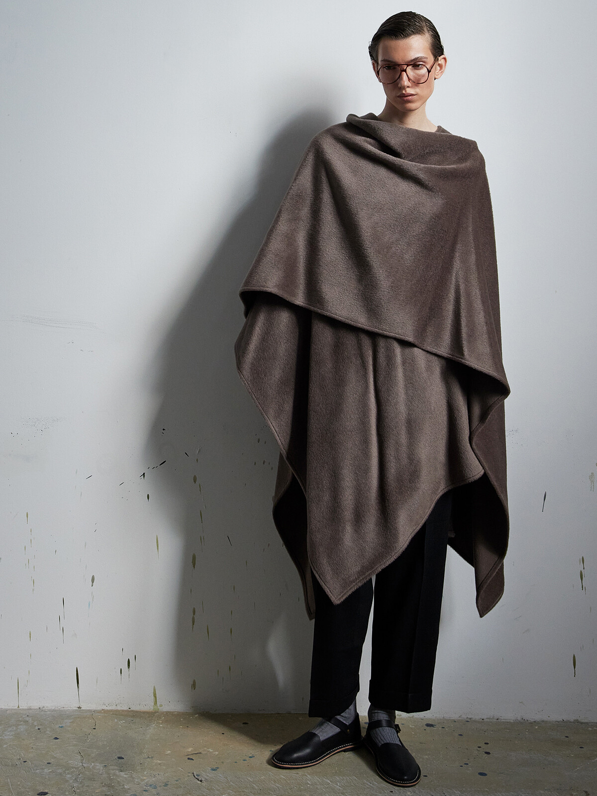 Long baby suri alpaca cape Image