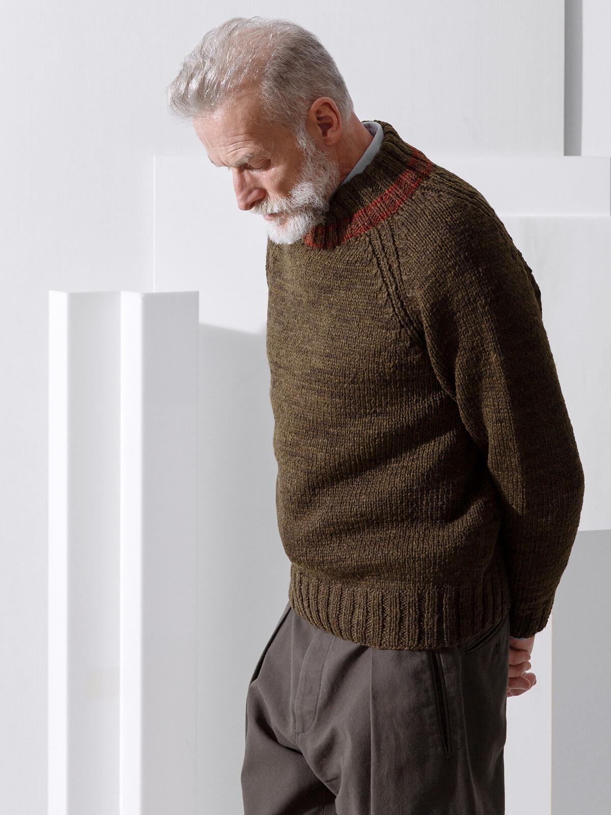 Double-neck sweater Image