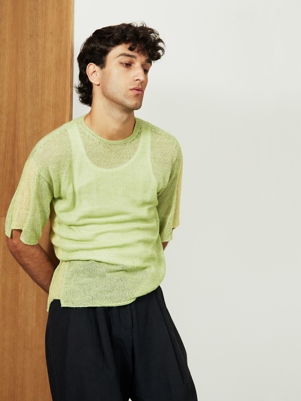 Over looping t-shirt Image
