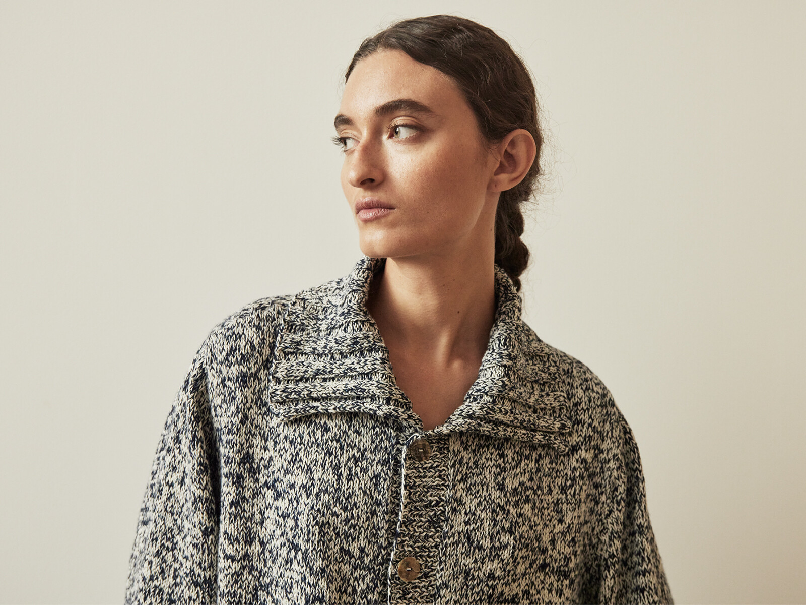 Collar cardigan Image