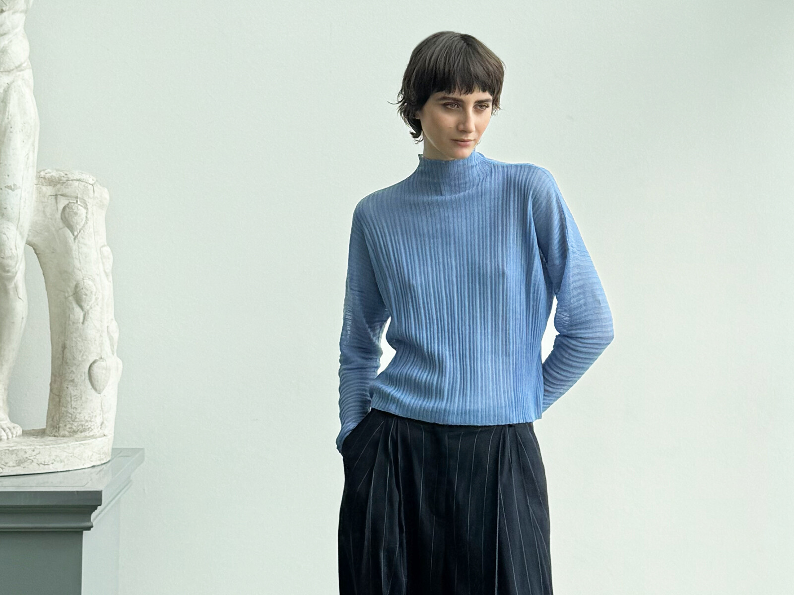 Pleated funnel sweater Image