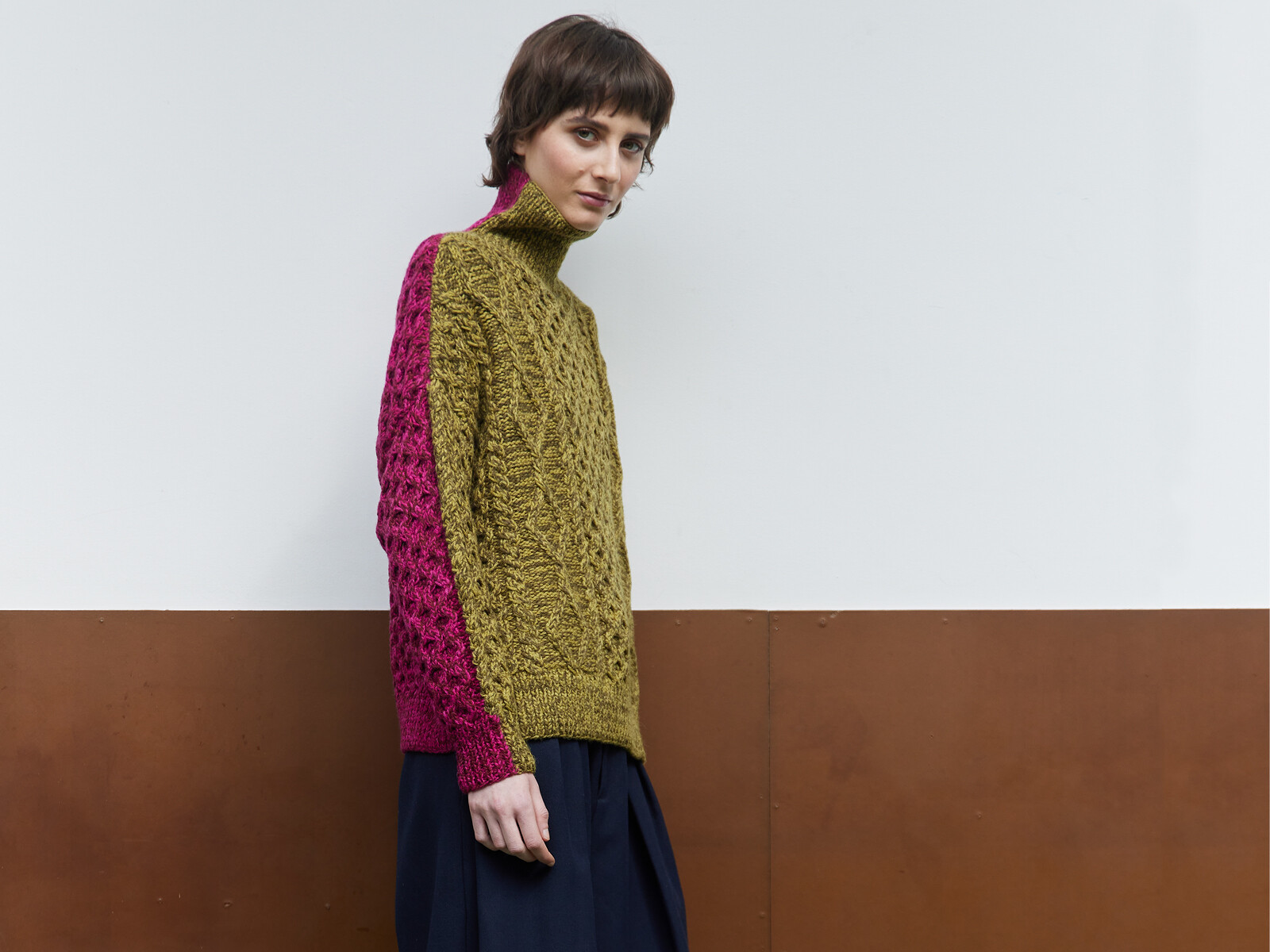 Funnel patterns sweater Image