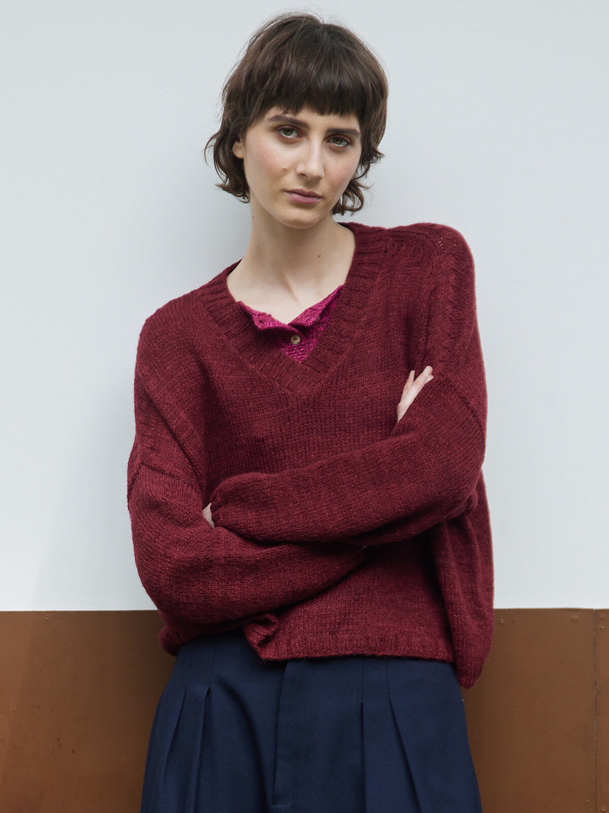 V-neck henley sweater Image
