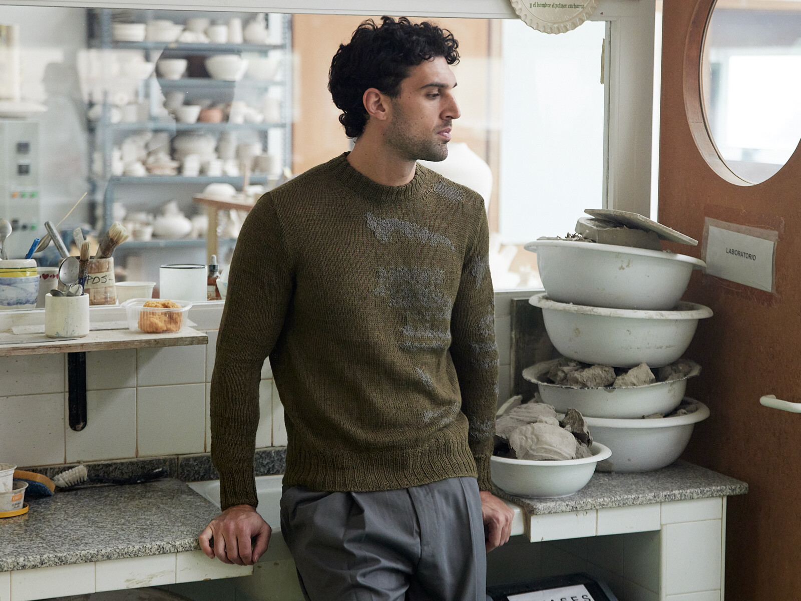 Landscape sweater Image
