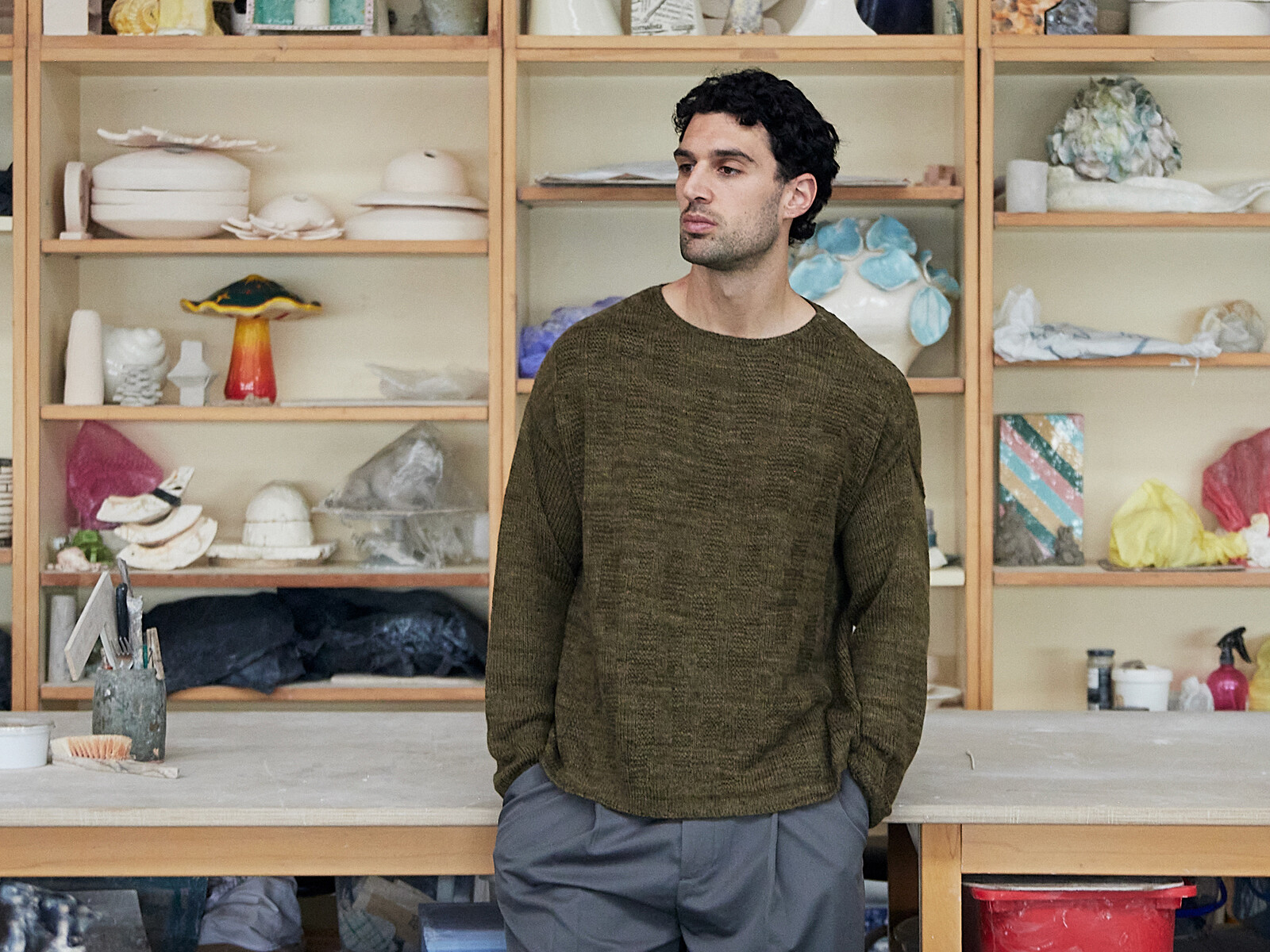 Roots sweater Image