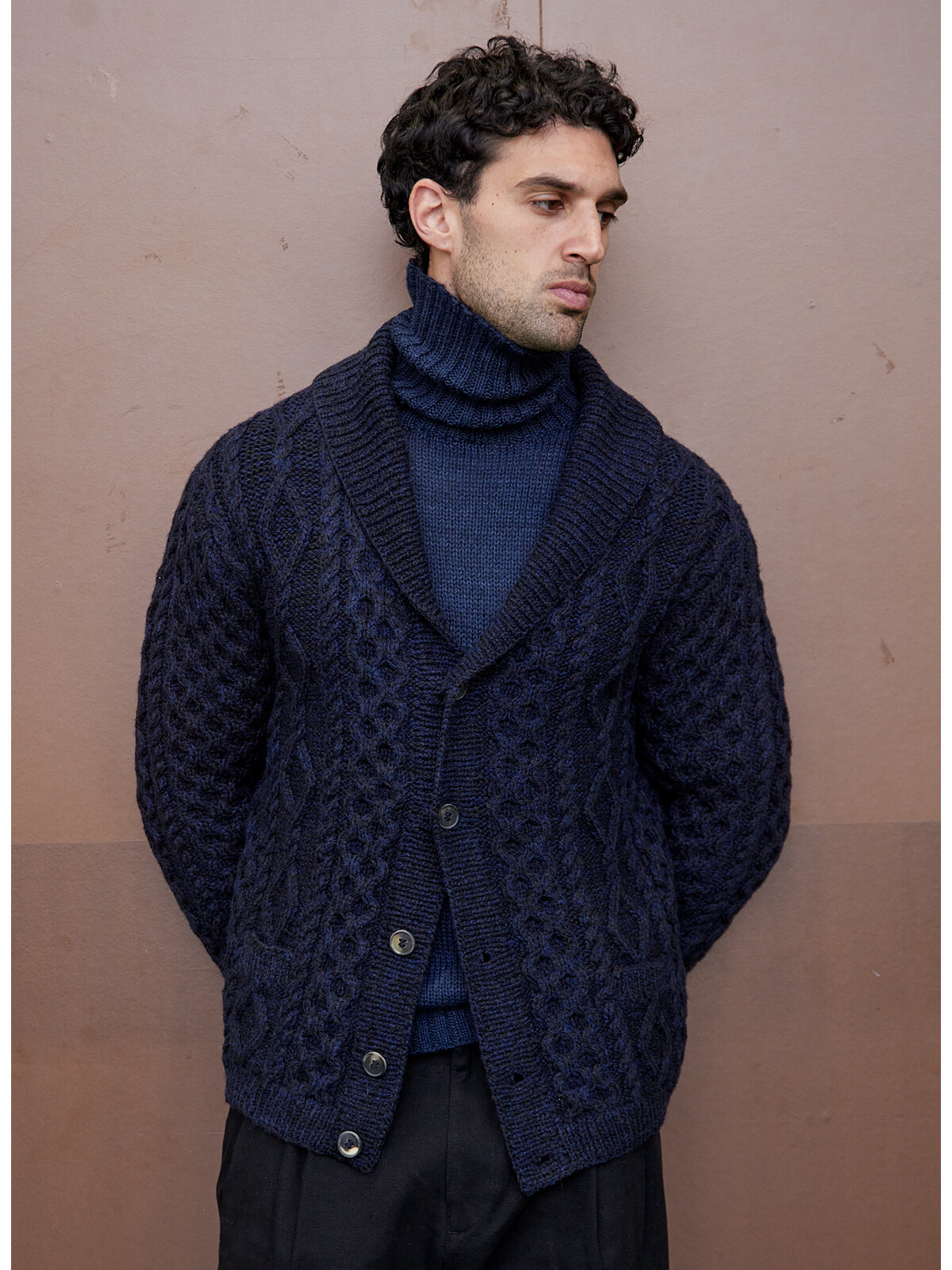 Cables cardigan Image