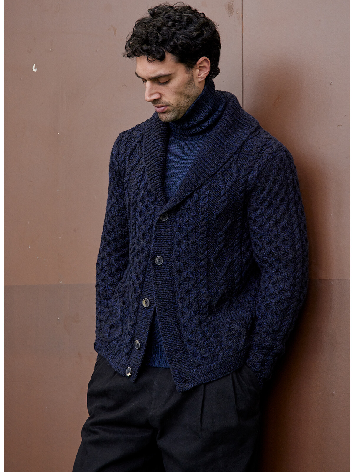 Cables cardigan Image