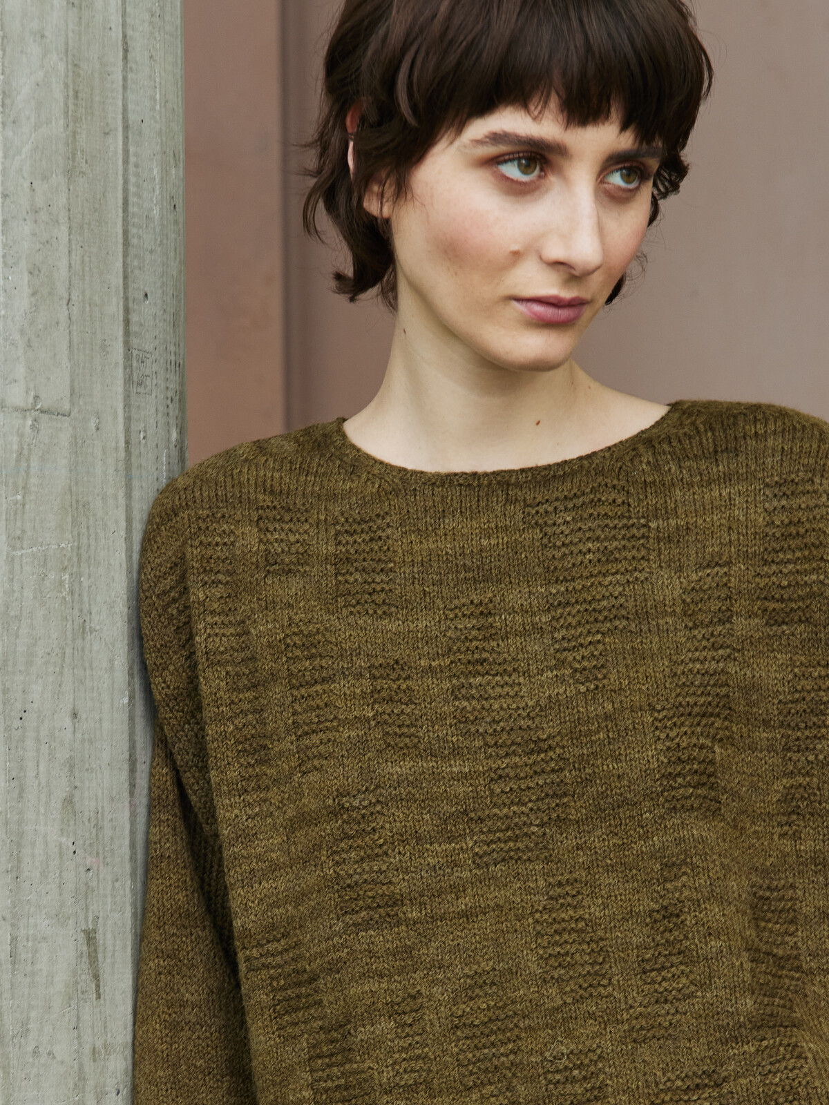 Roots sweater