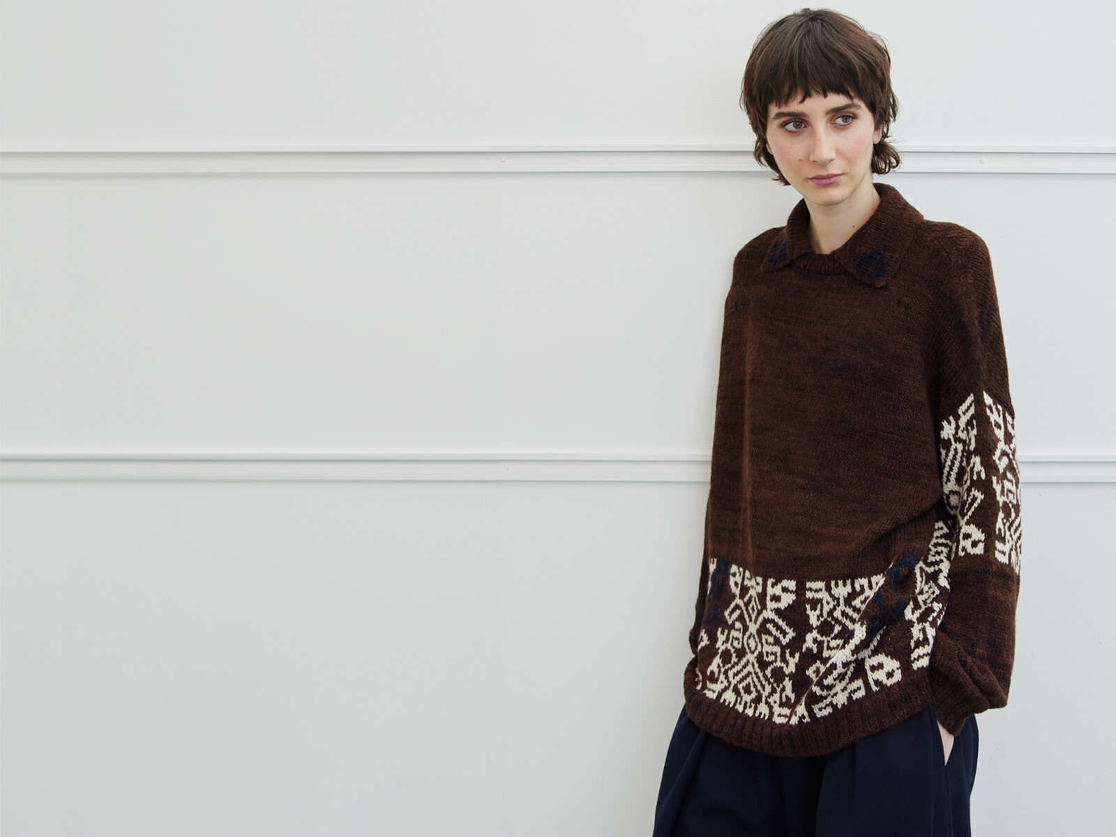 Collar jacquard sweater Image