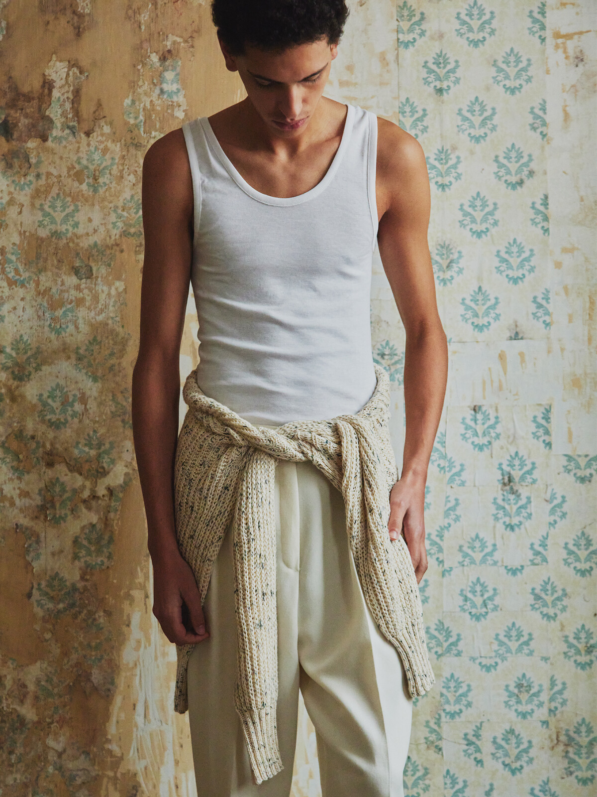 Buttoned fisherman sweater Image