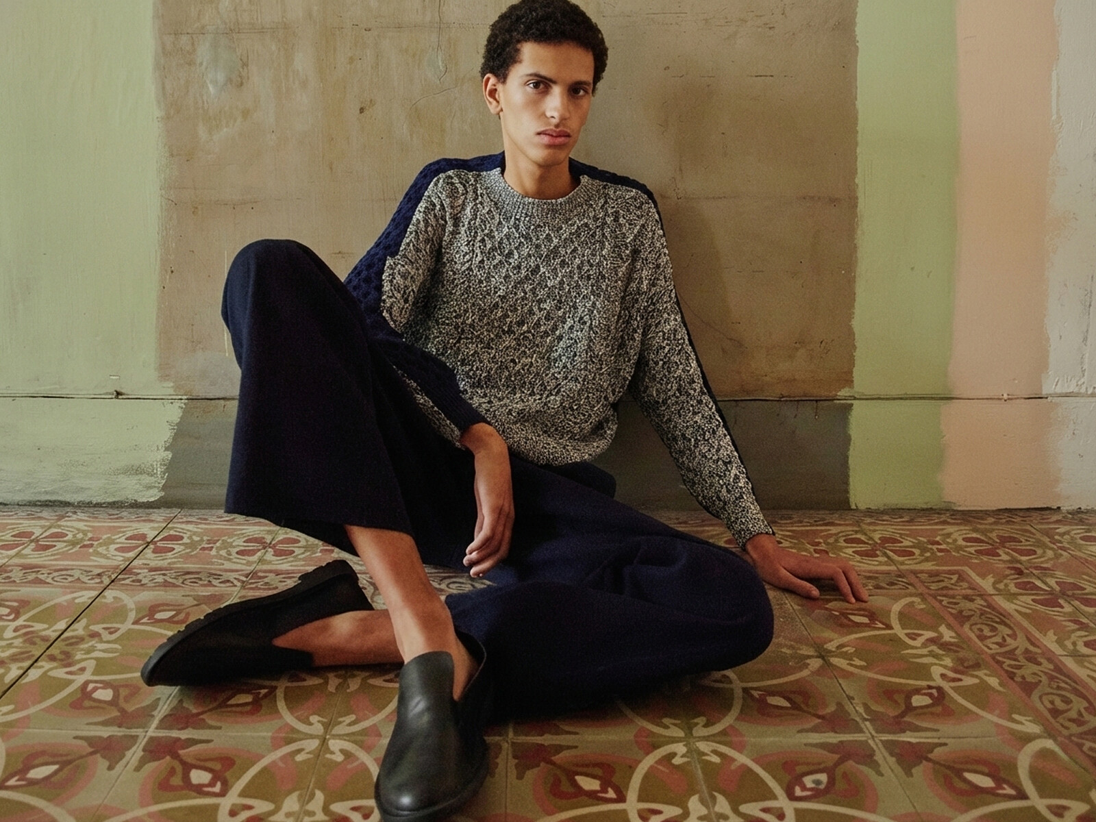 Flip cables sweater Image