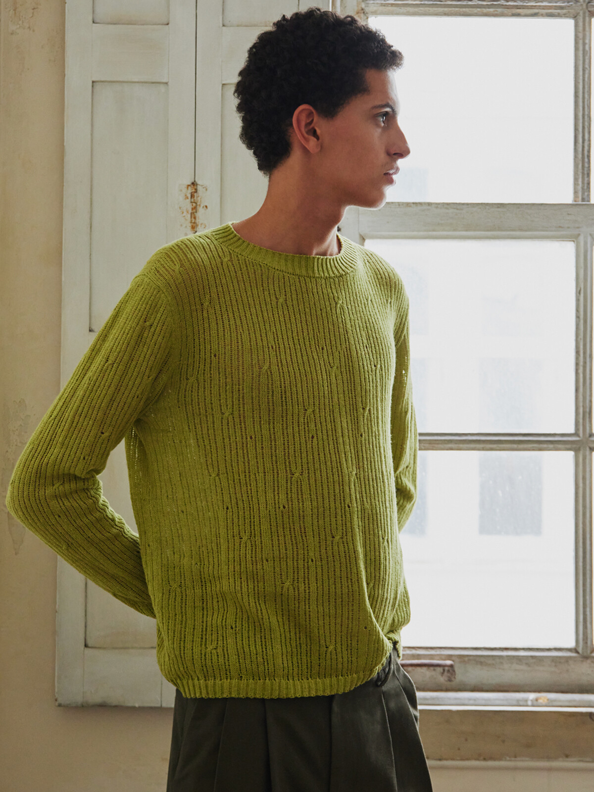 Ribbed loose knit sweater Image