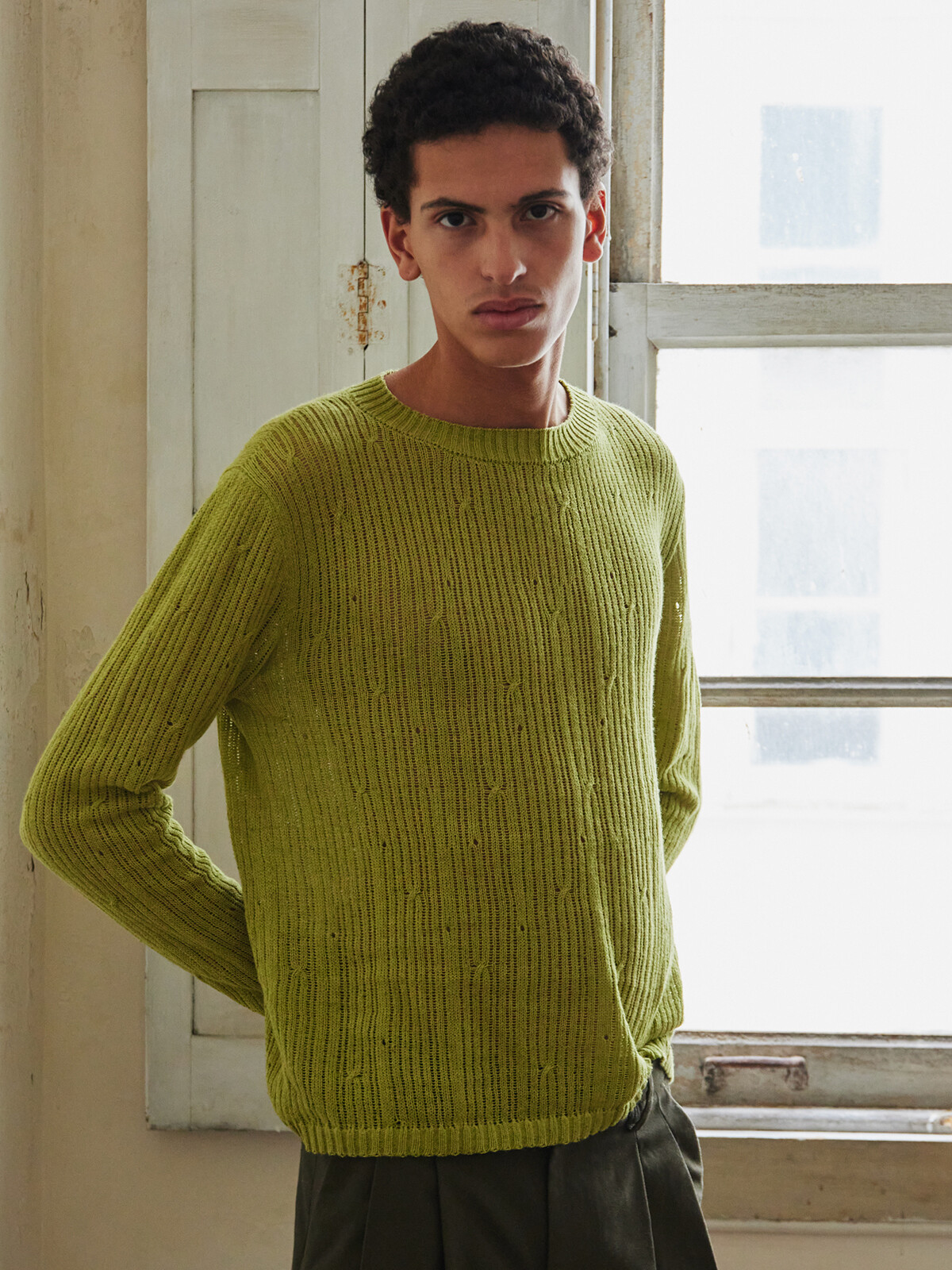 Ribbed loose knit sweater Image