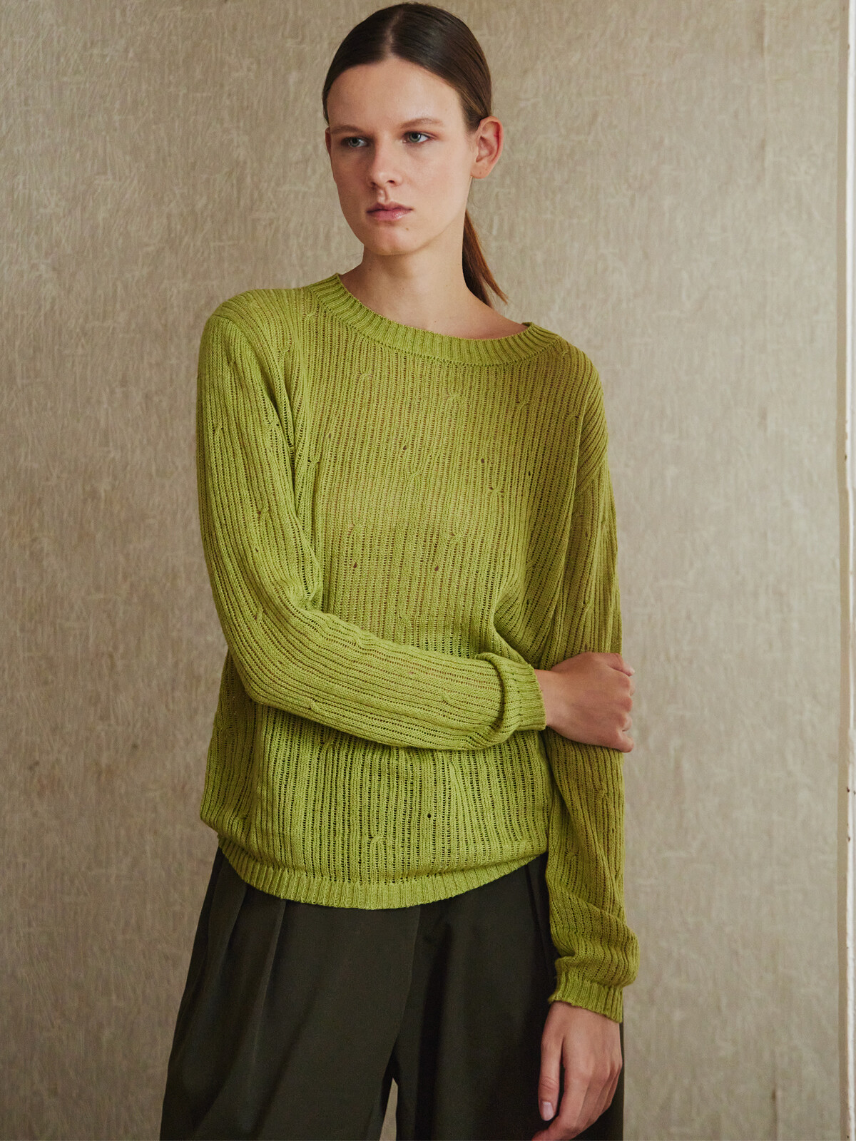 Ribbed loose knit sweater Image