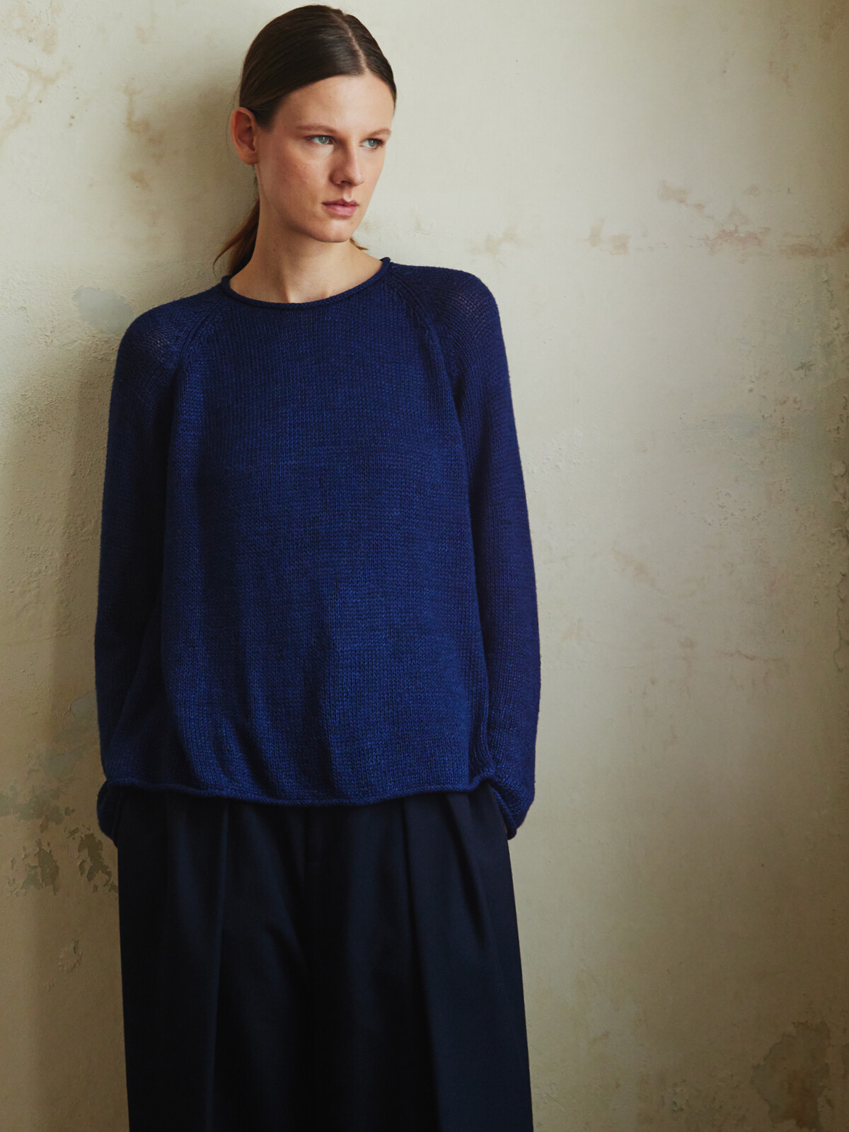 Roll-edge sweater Image