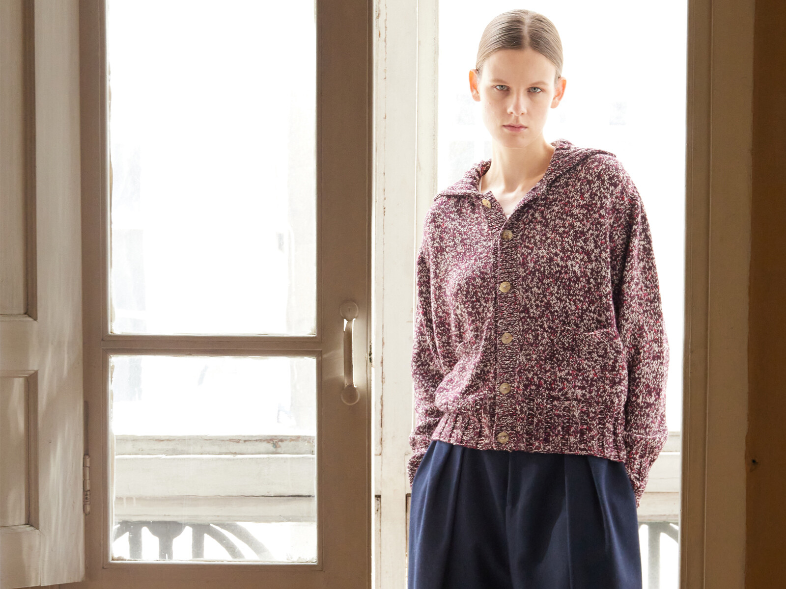 Collar cardigan Image