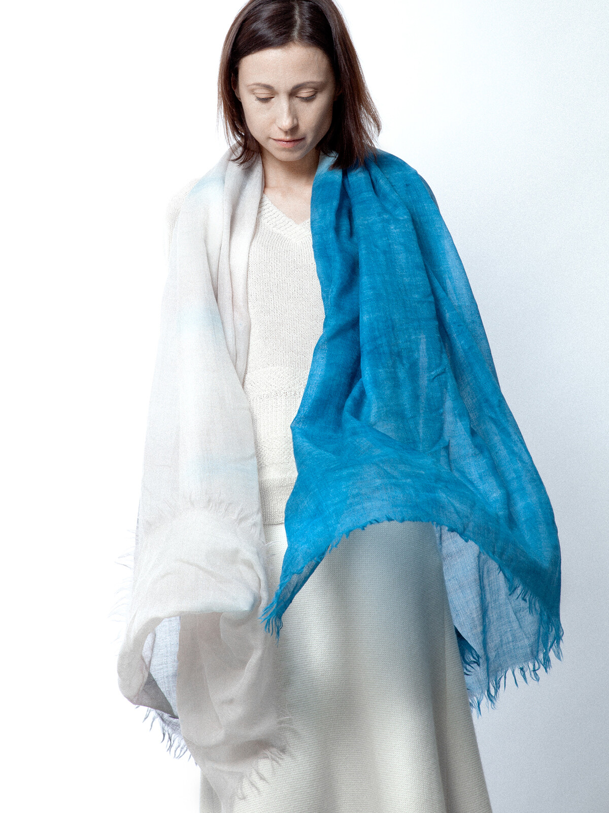 Handpainted scarf Image