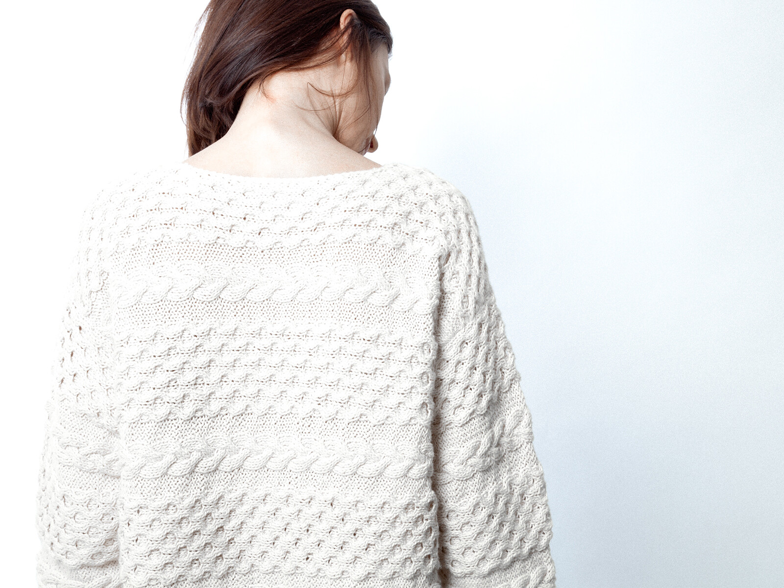 Cables sweater Image