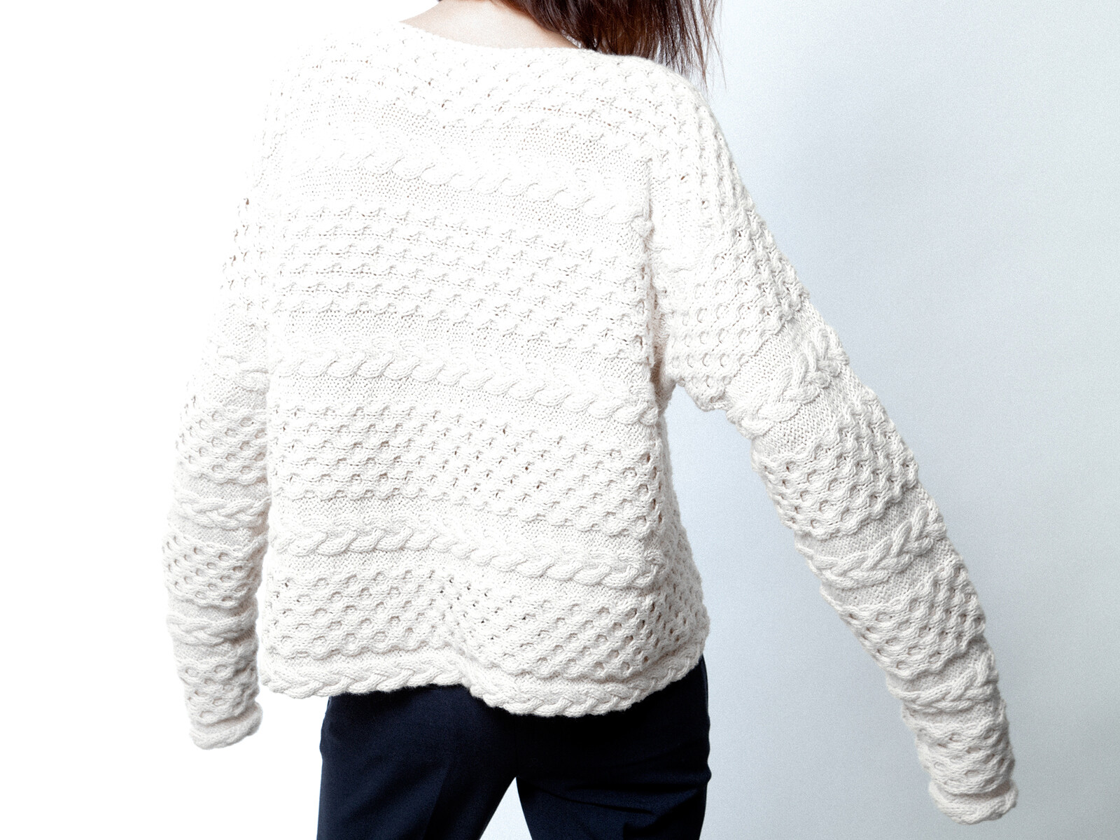 Cables sweater Image