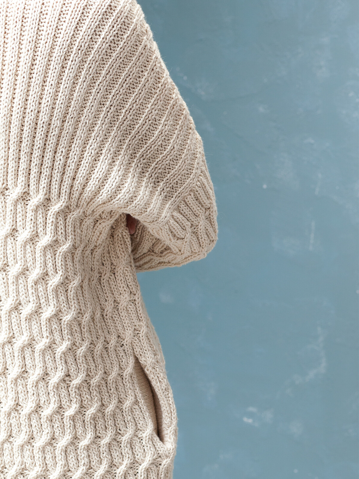 Crossed ribbed sweater Image