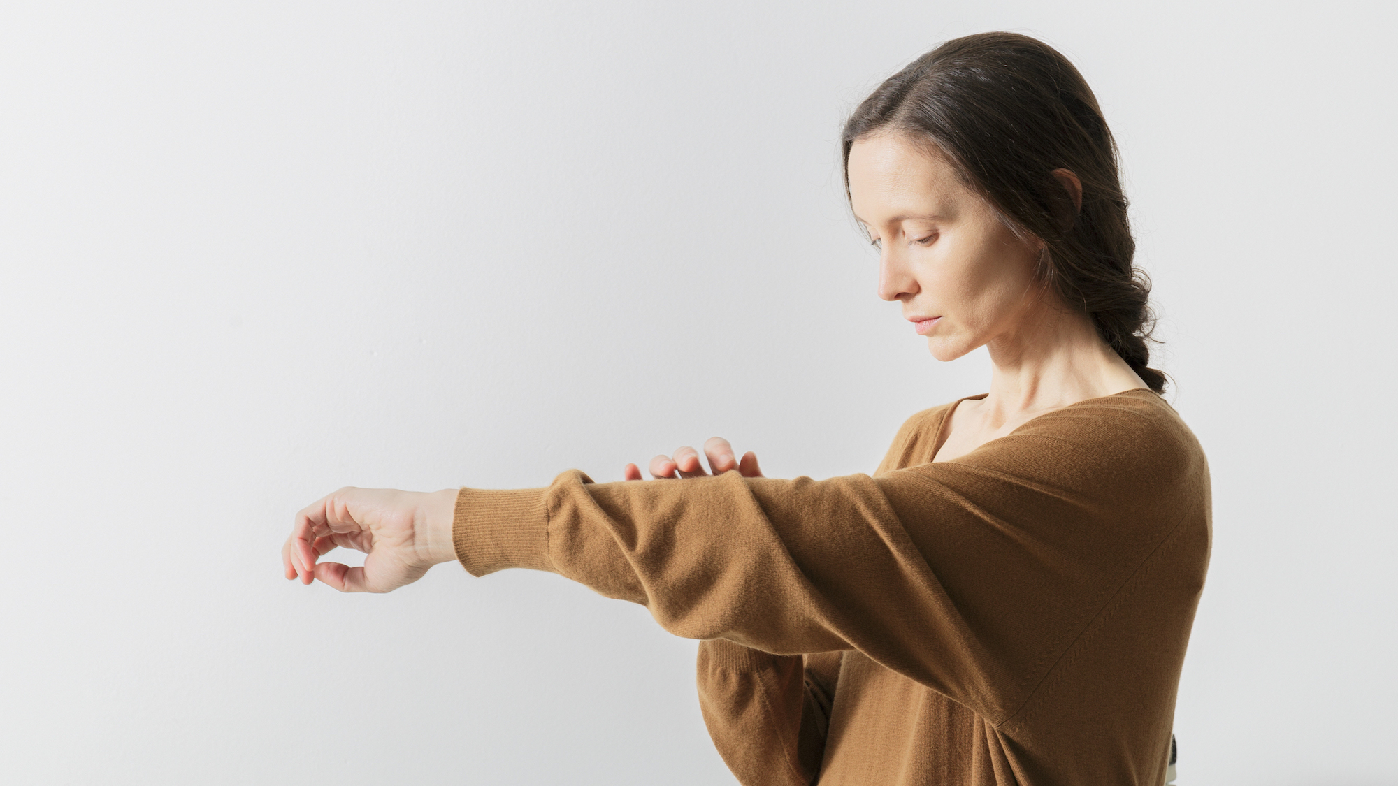 A guide to choosing alpaca sweaters for women