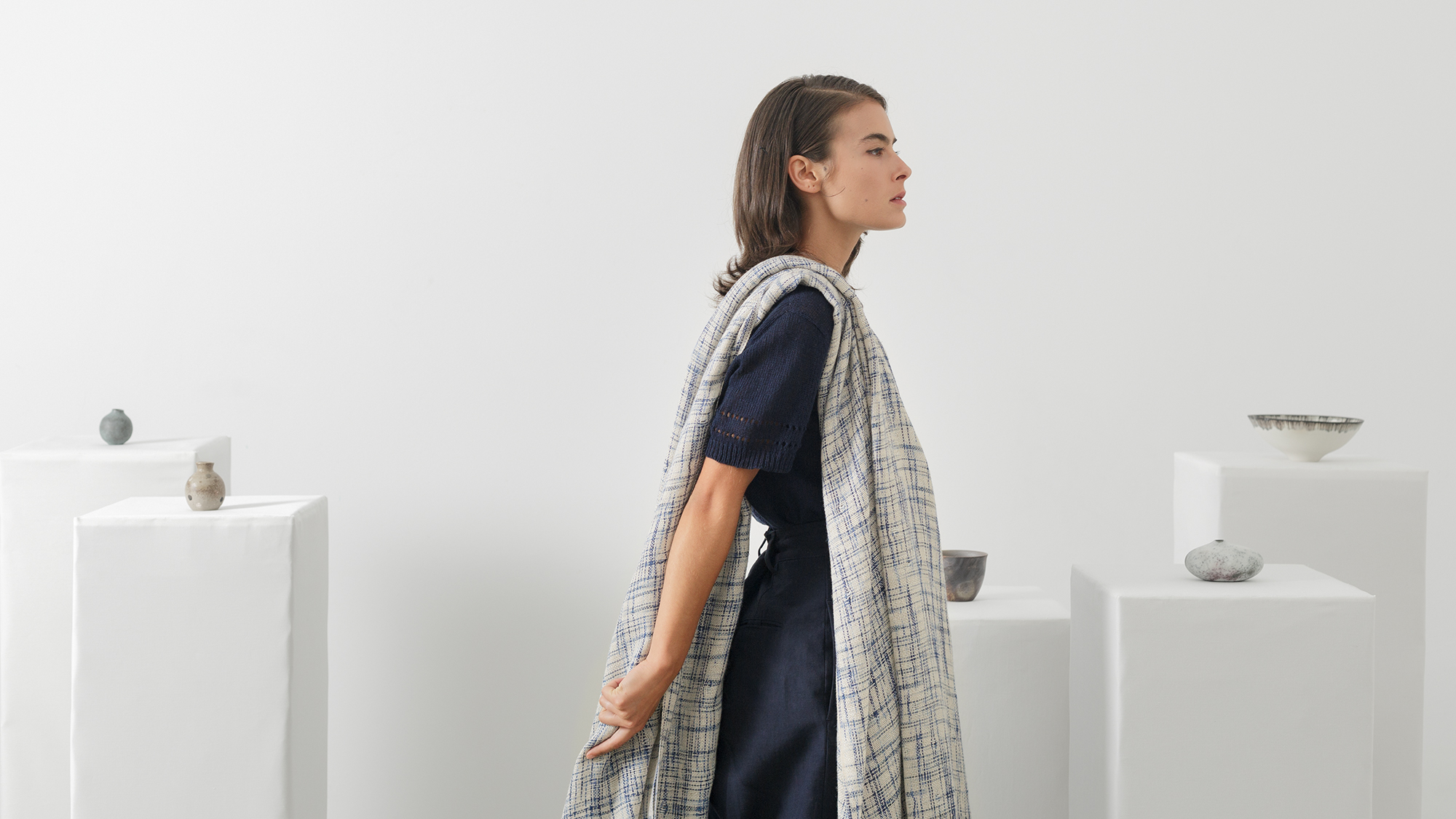 Where to find the finest vicuña gauzy scarves in 2025